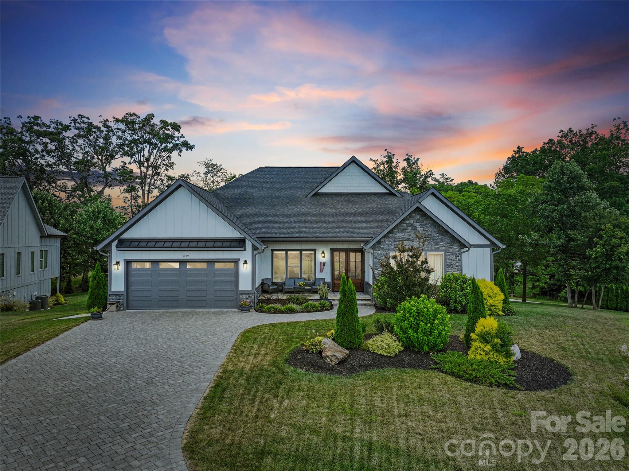 549 Daniel Circle Drive — photo