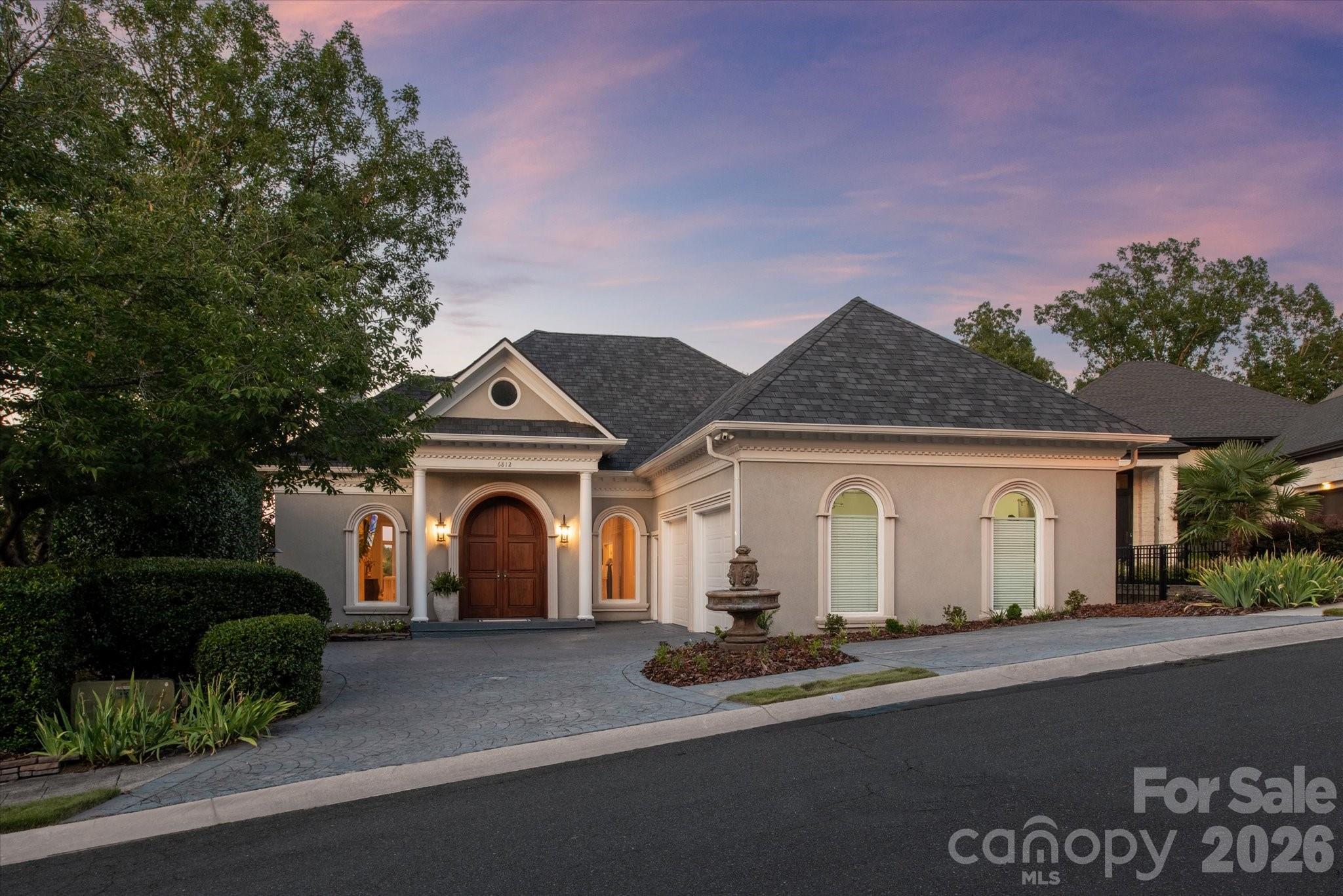6812 Linkside Court — photo