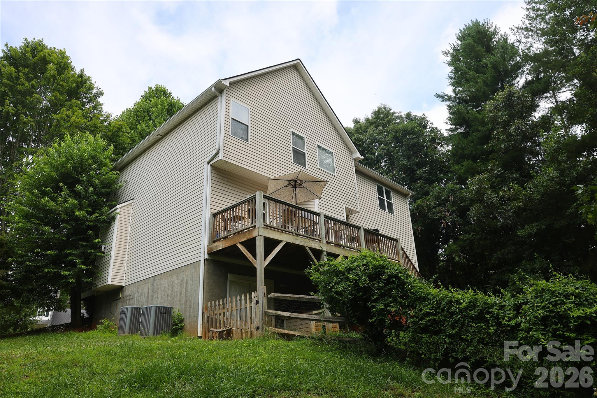 30 Double Brook Drive — photo