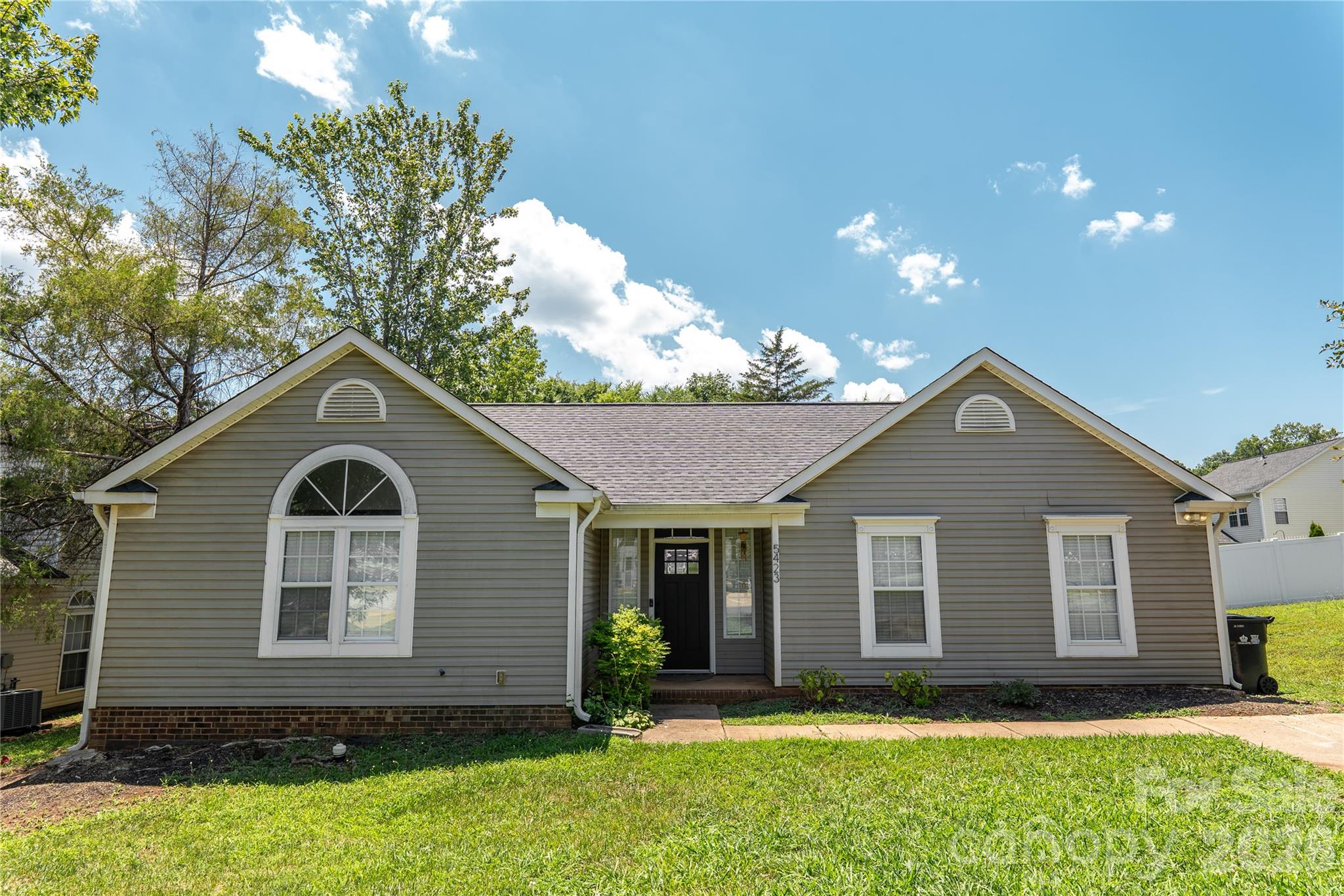 5423 Timbertop Lane — photo