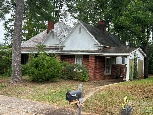 129 Pine Street — photo