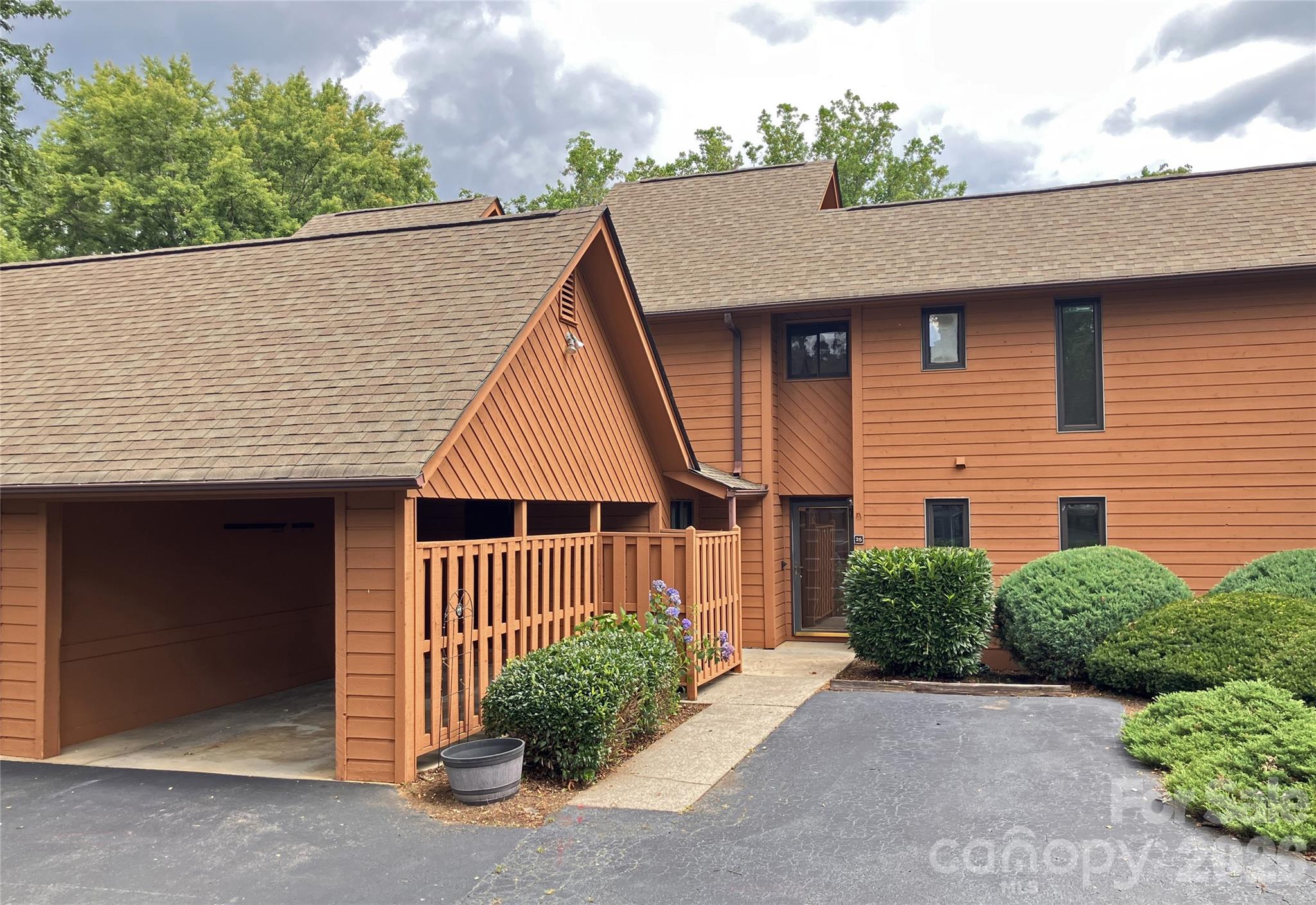 25 Village Drive — photo