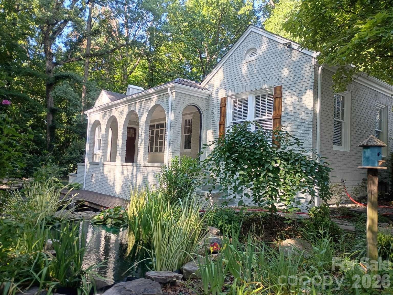 403 N Cannon Boulevard — photo