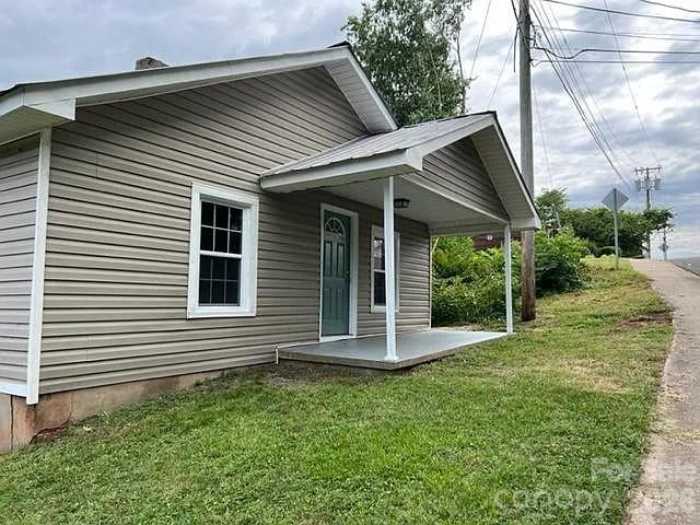 105 N Pugh Street — photo