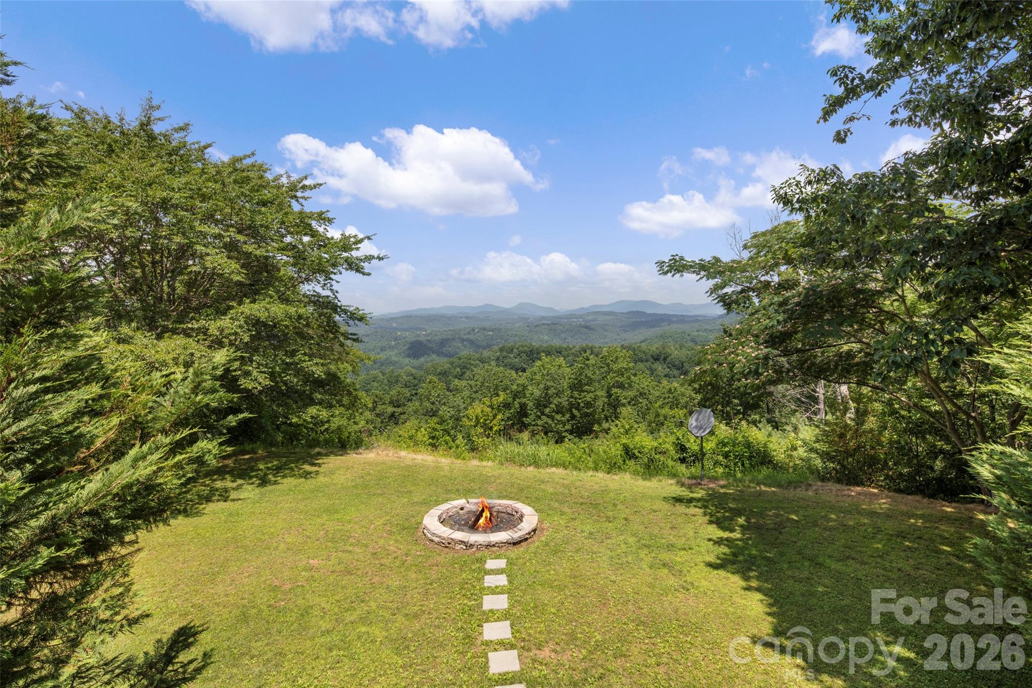 354 Boulder View Drive — photo