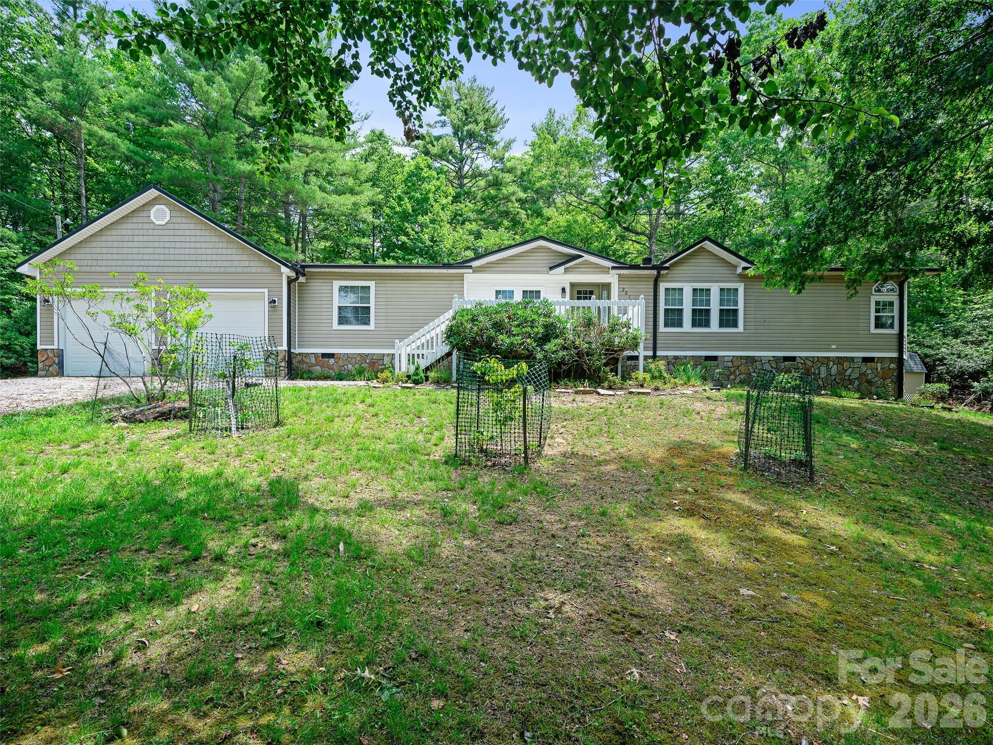 201 Franklin Village Road — photo