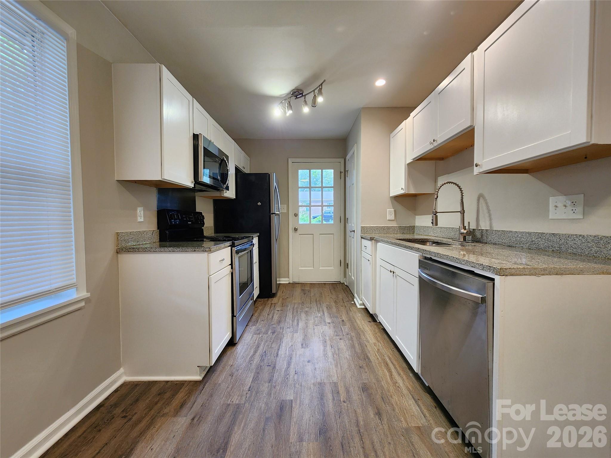 1531 E Liberty Street — photo