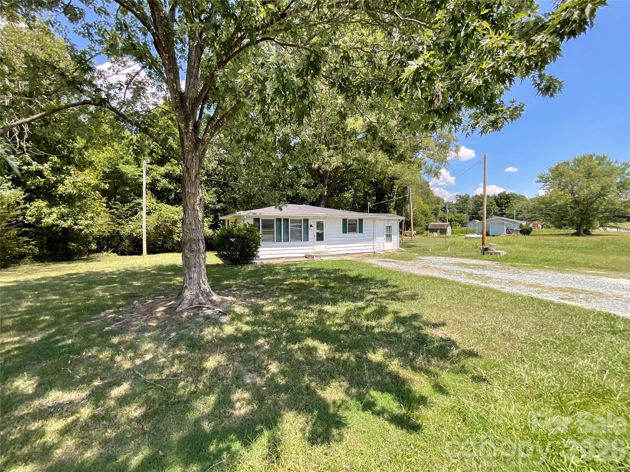4210 Price Short Cut Road — photo