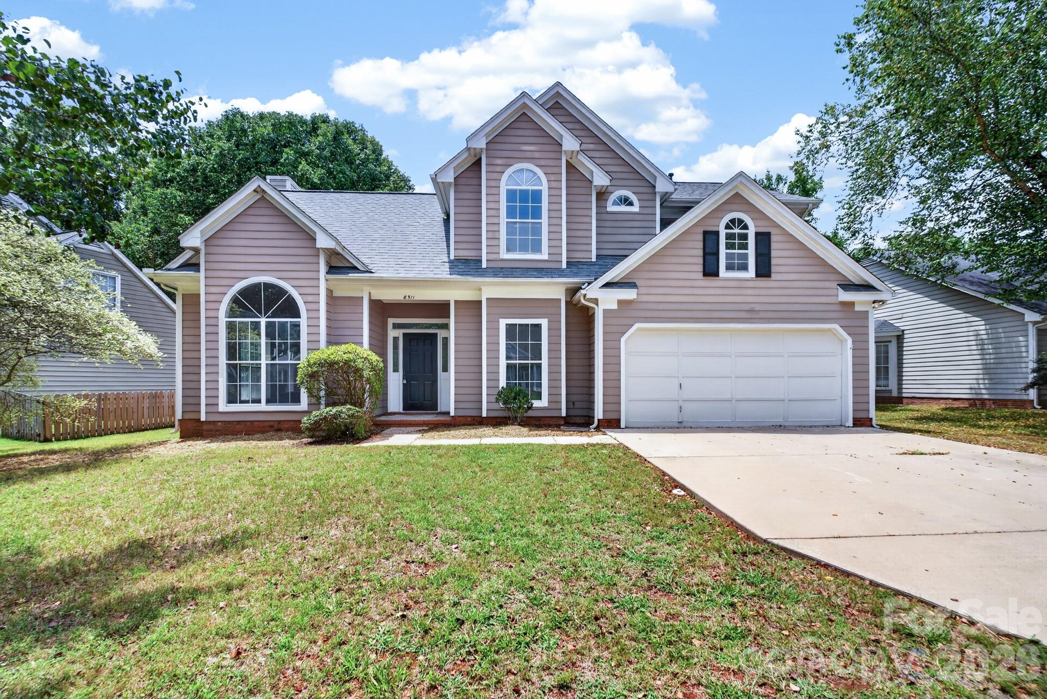 8511 Albury Walk Lane — photo