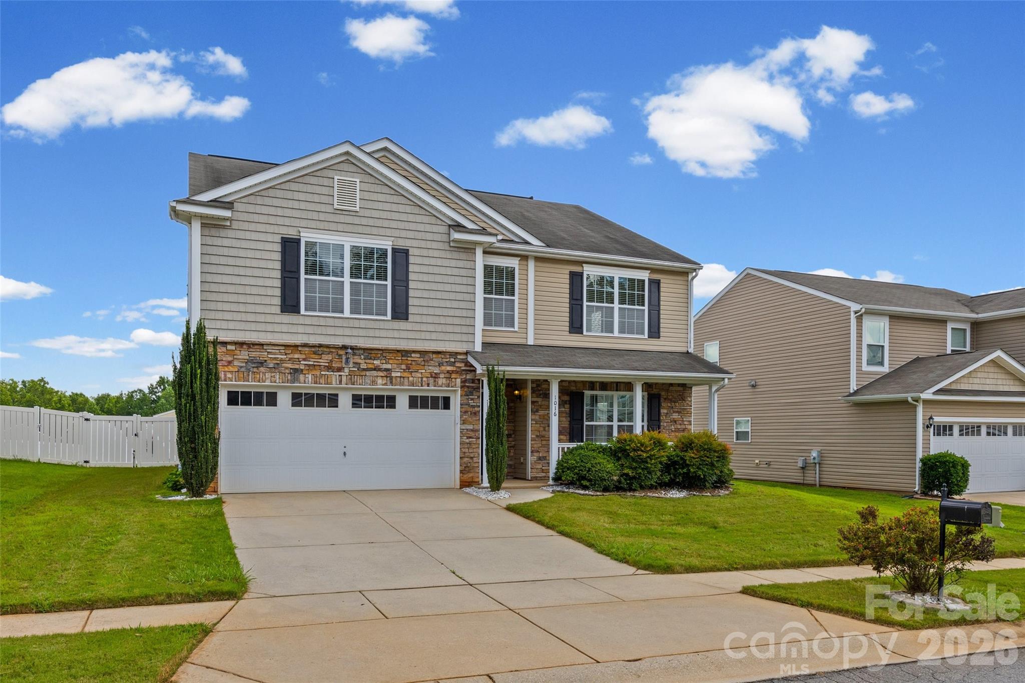 1016 Sweetgum Street — photo