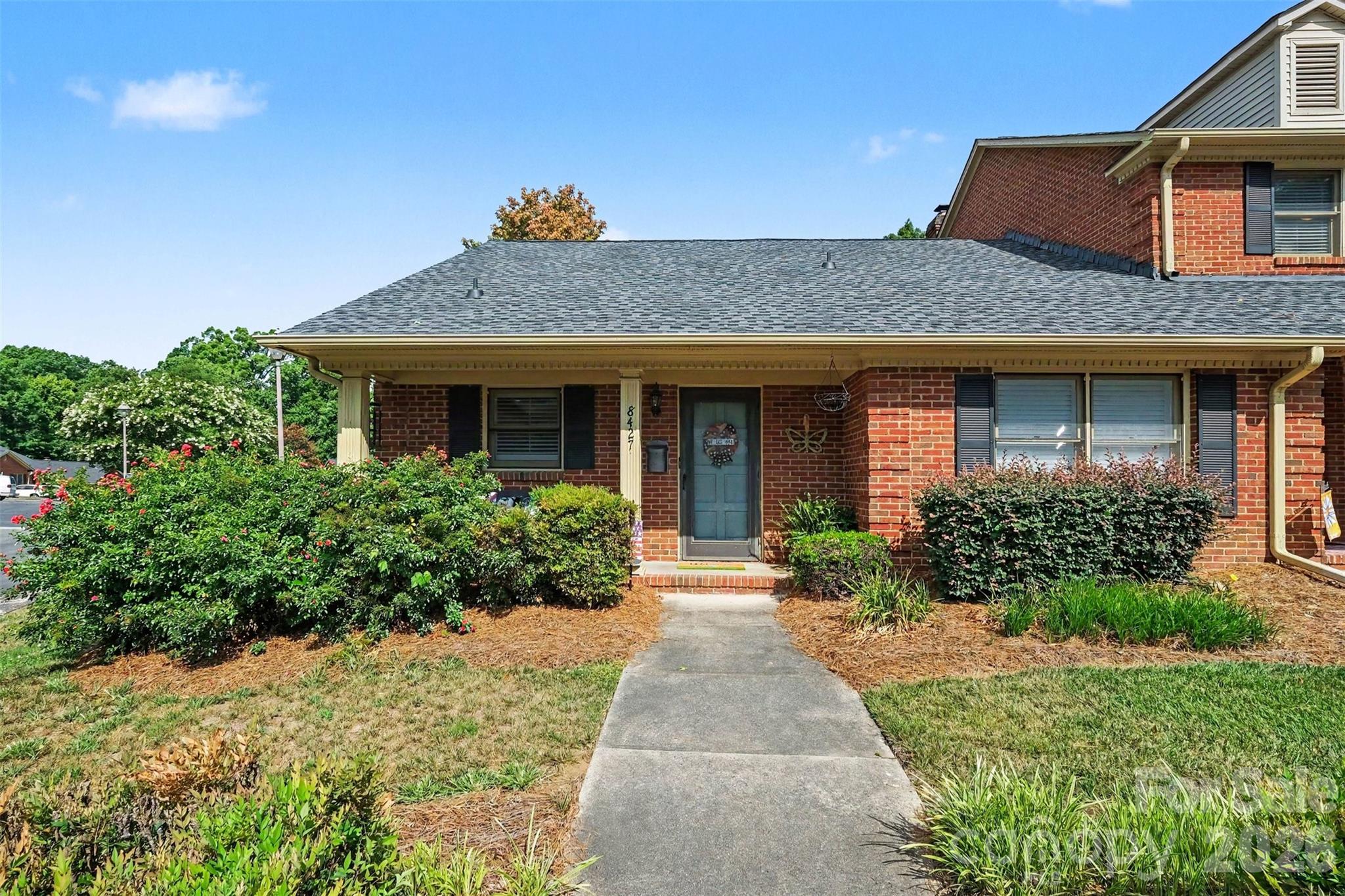 8427 Coulwood Oak Lane — photo