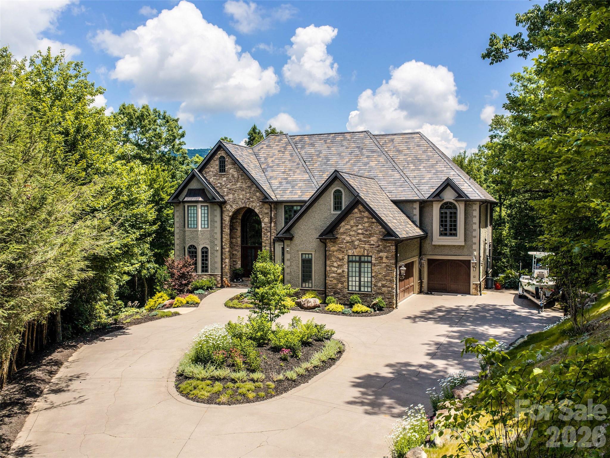 413 Barrington Drive — photo