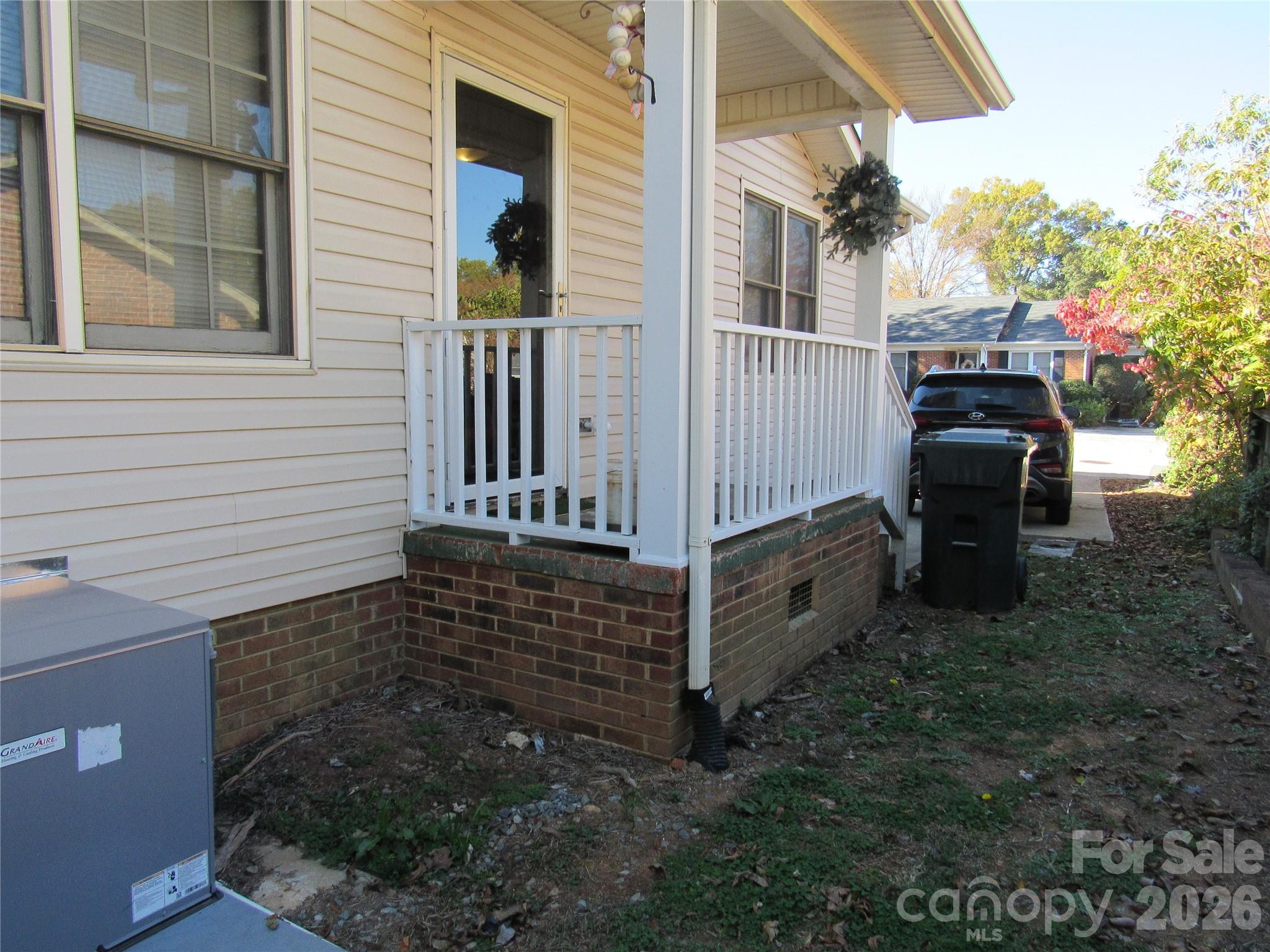 106 Neely Court — photo
