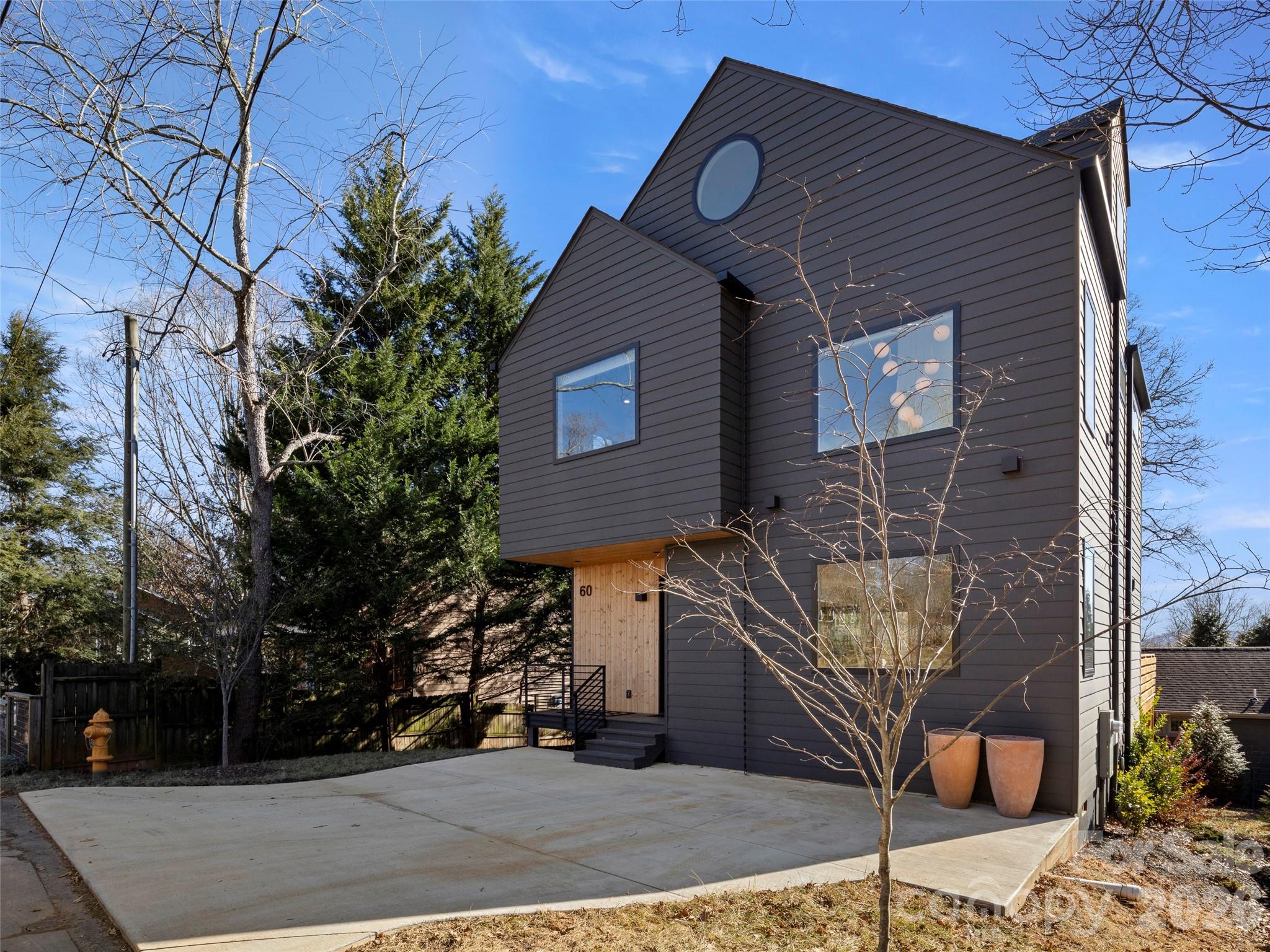 60 Harvard Place — photo