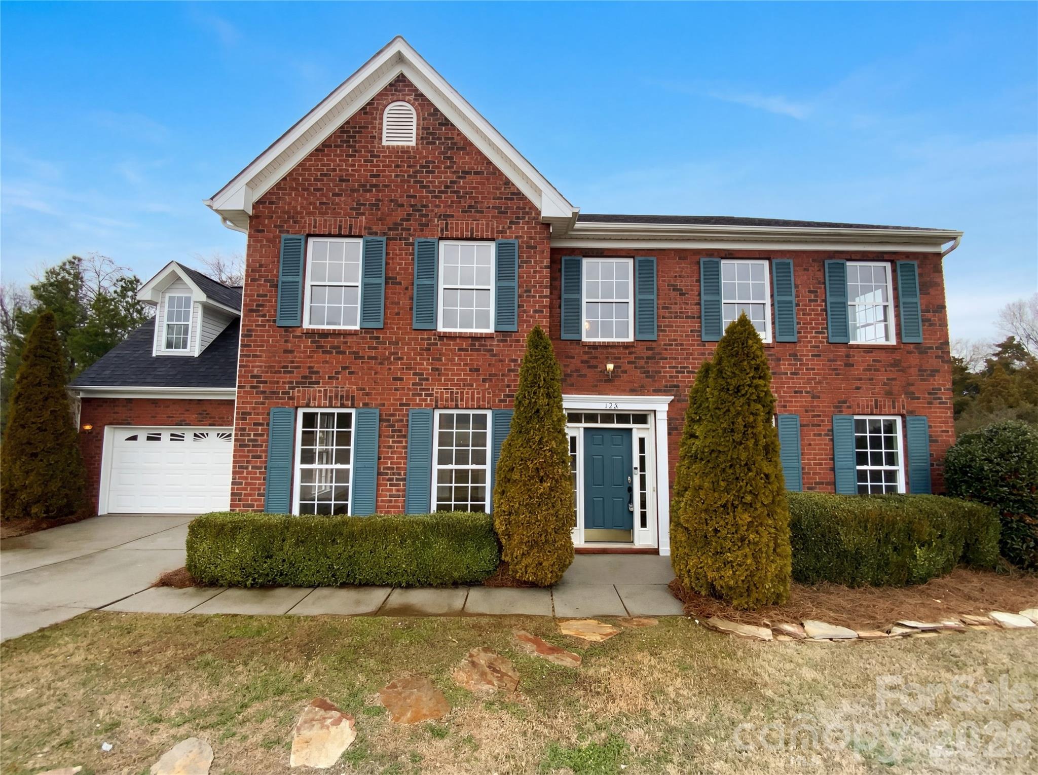 138 Woodside Village Drive — photo