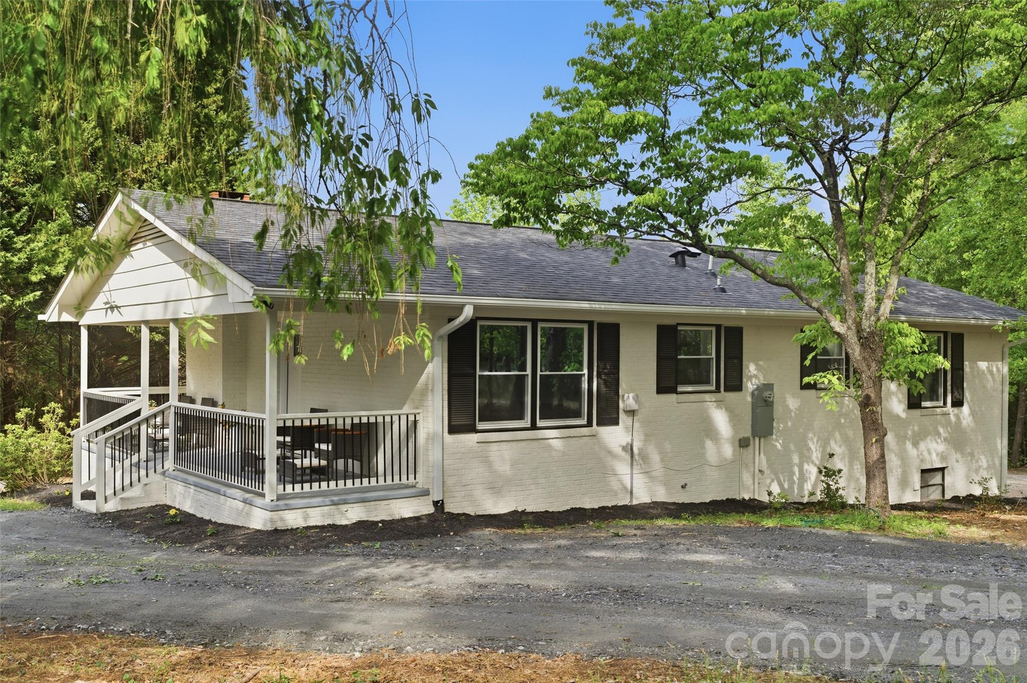 1335 Little Mountain Road — photo