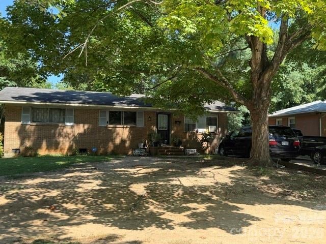 1131 Echo Glen Road — photo