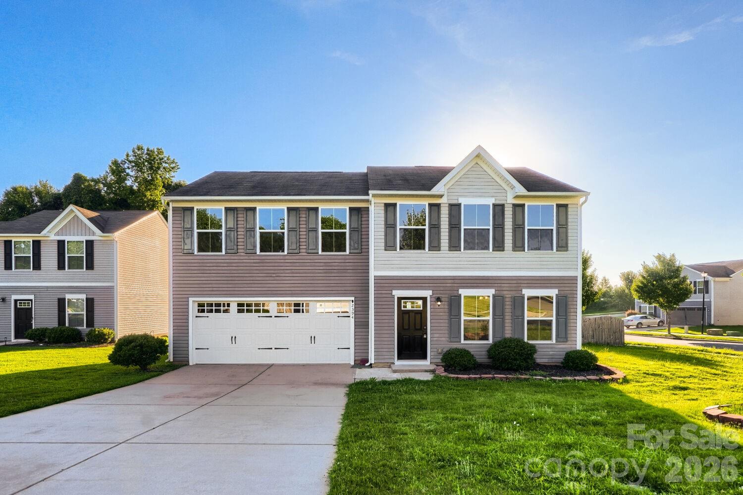 2394 Everton Circle SE — photo