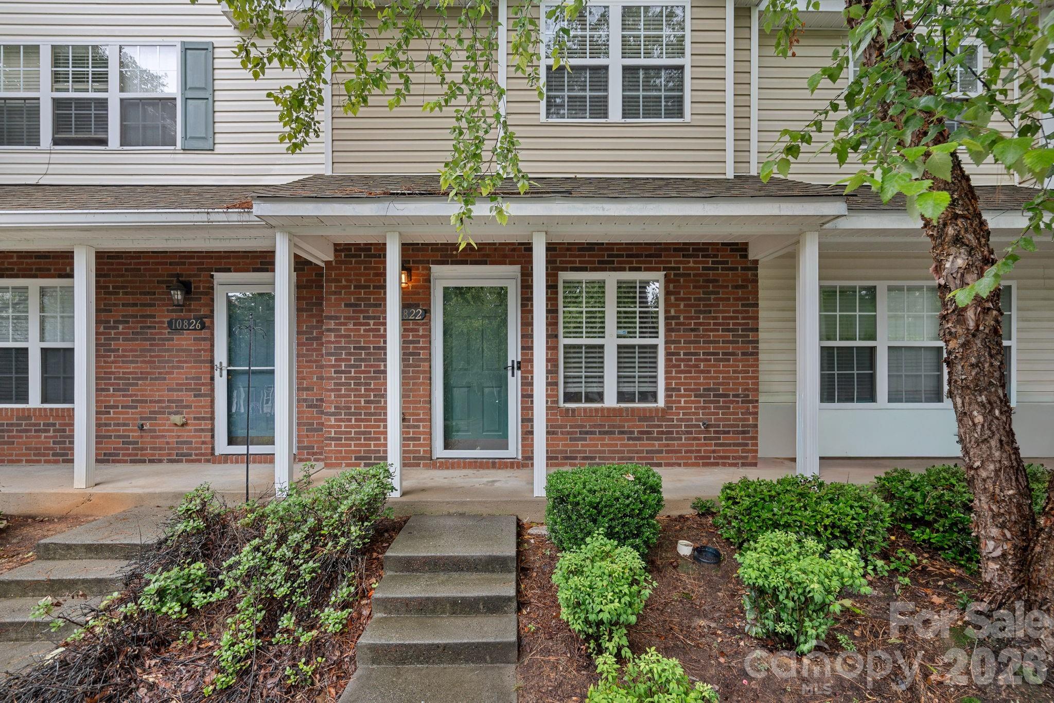 10822 Holly Ridge Boulevard — photo