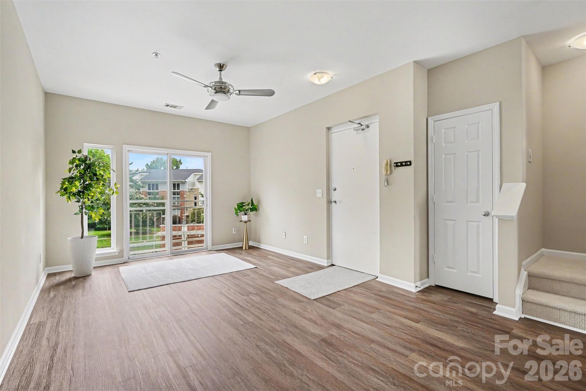 3955 Picasso Court 15 — photo