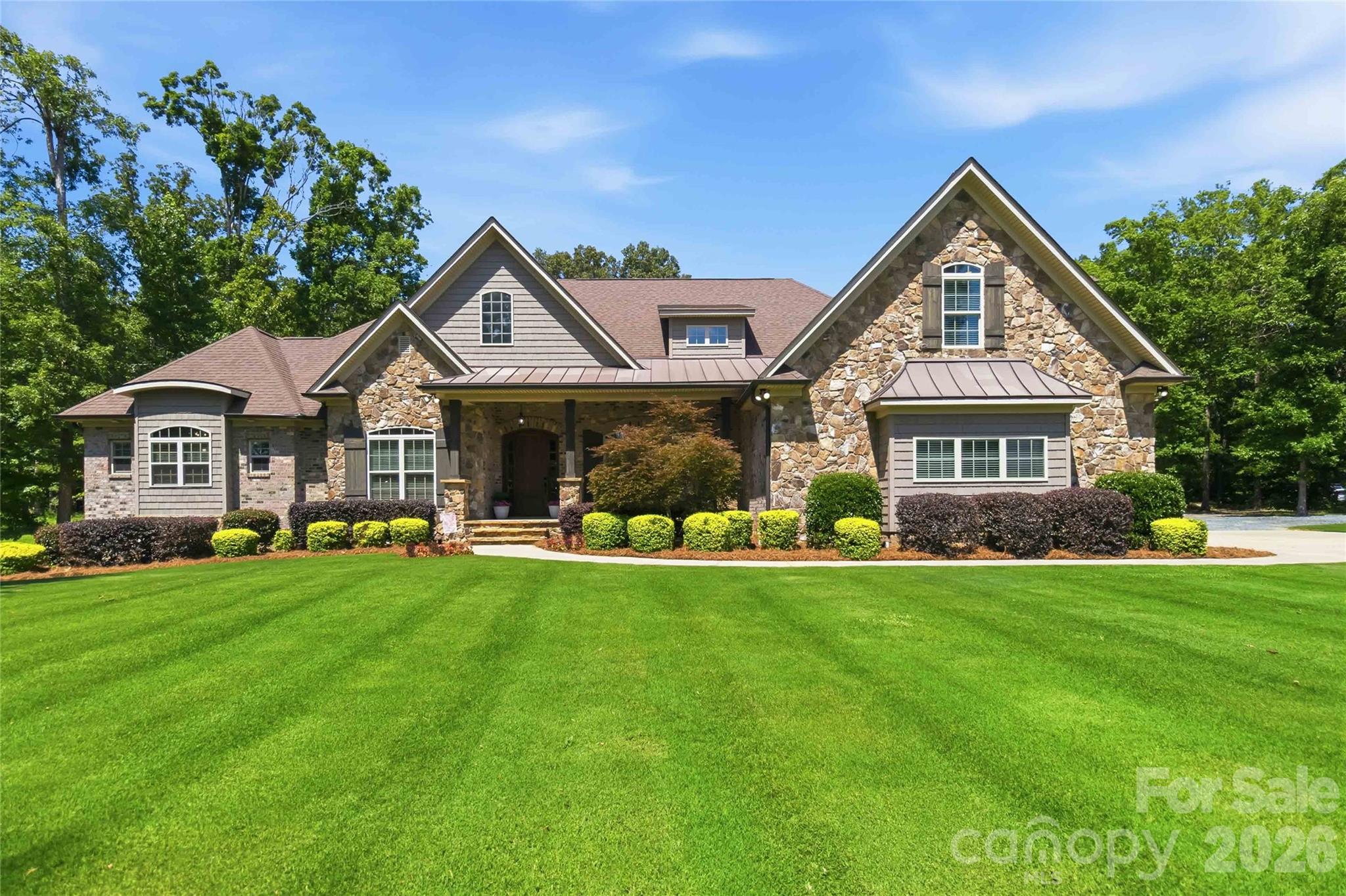 1017 Biggers Farm Court — photo