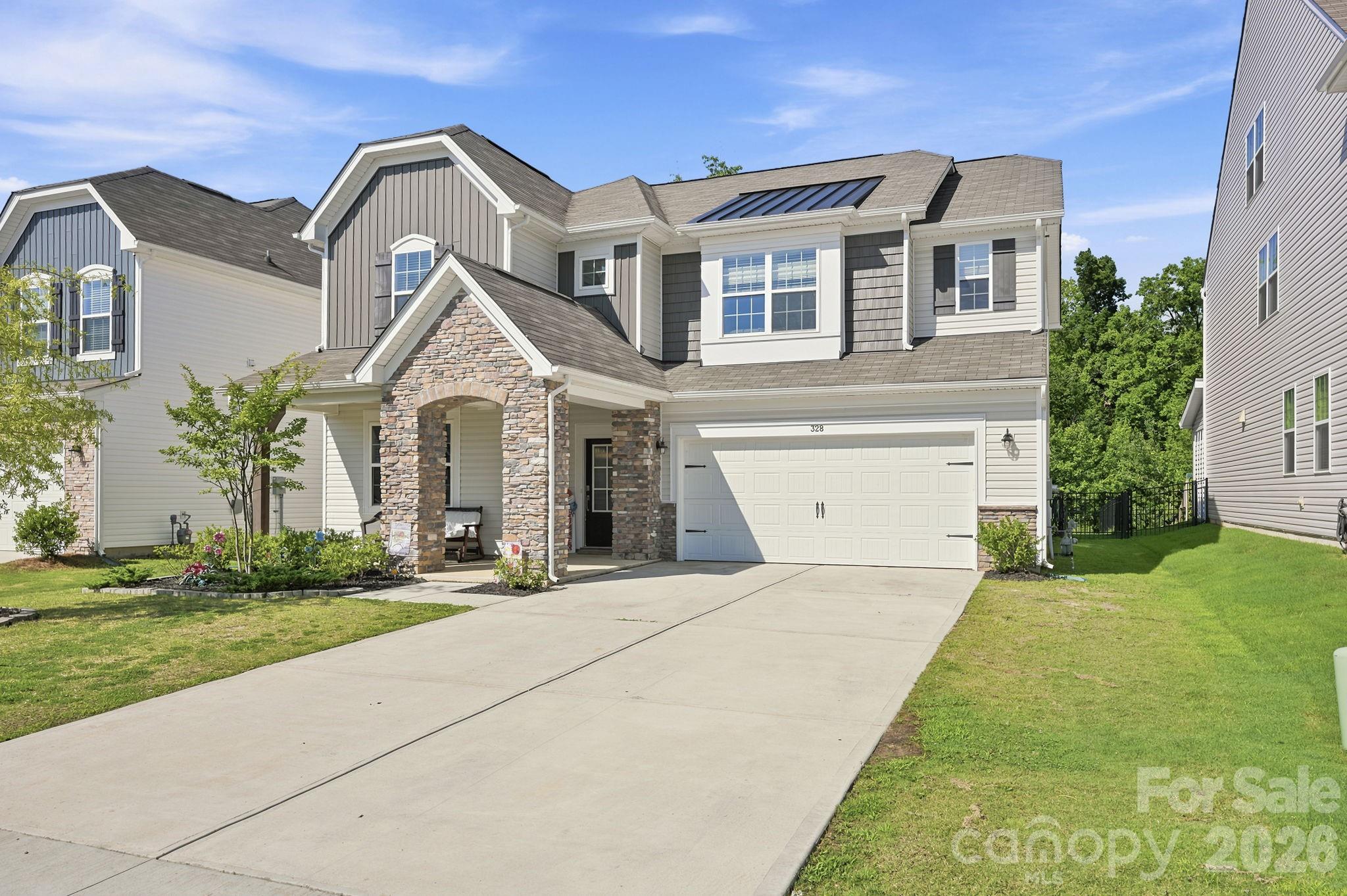 328 Kennerly Center Drive — photo