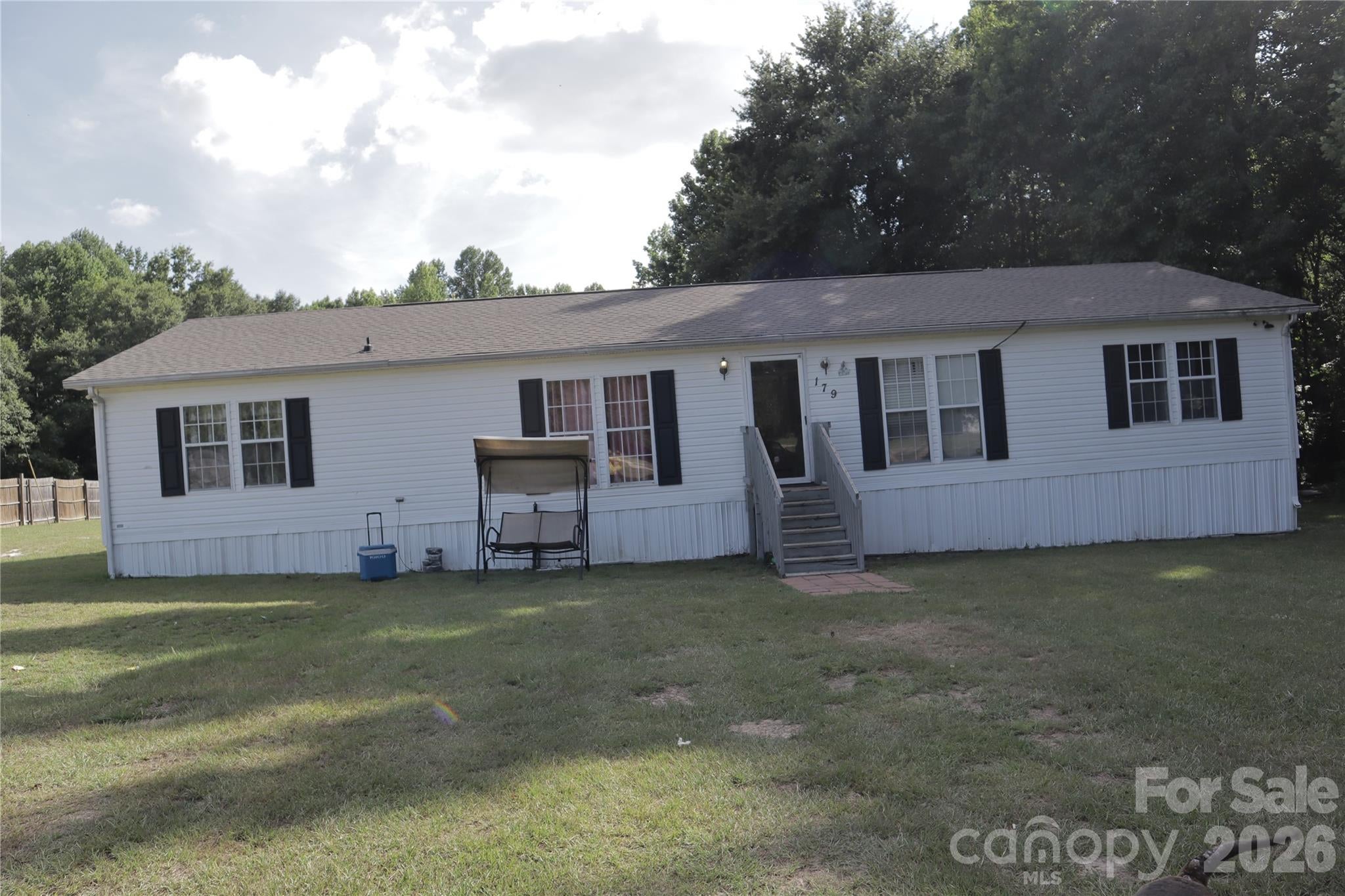 179 W Hilltop Lane — photo
