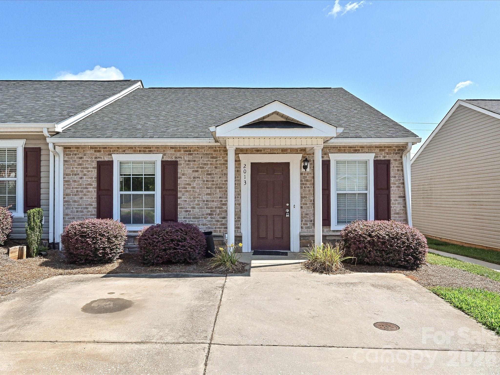 2013 Pin Oak Place — photo
