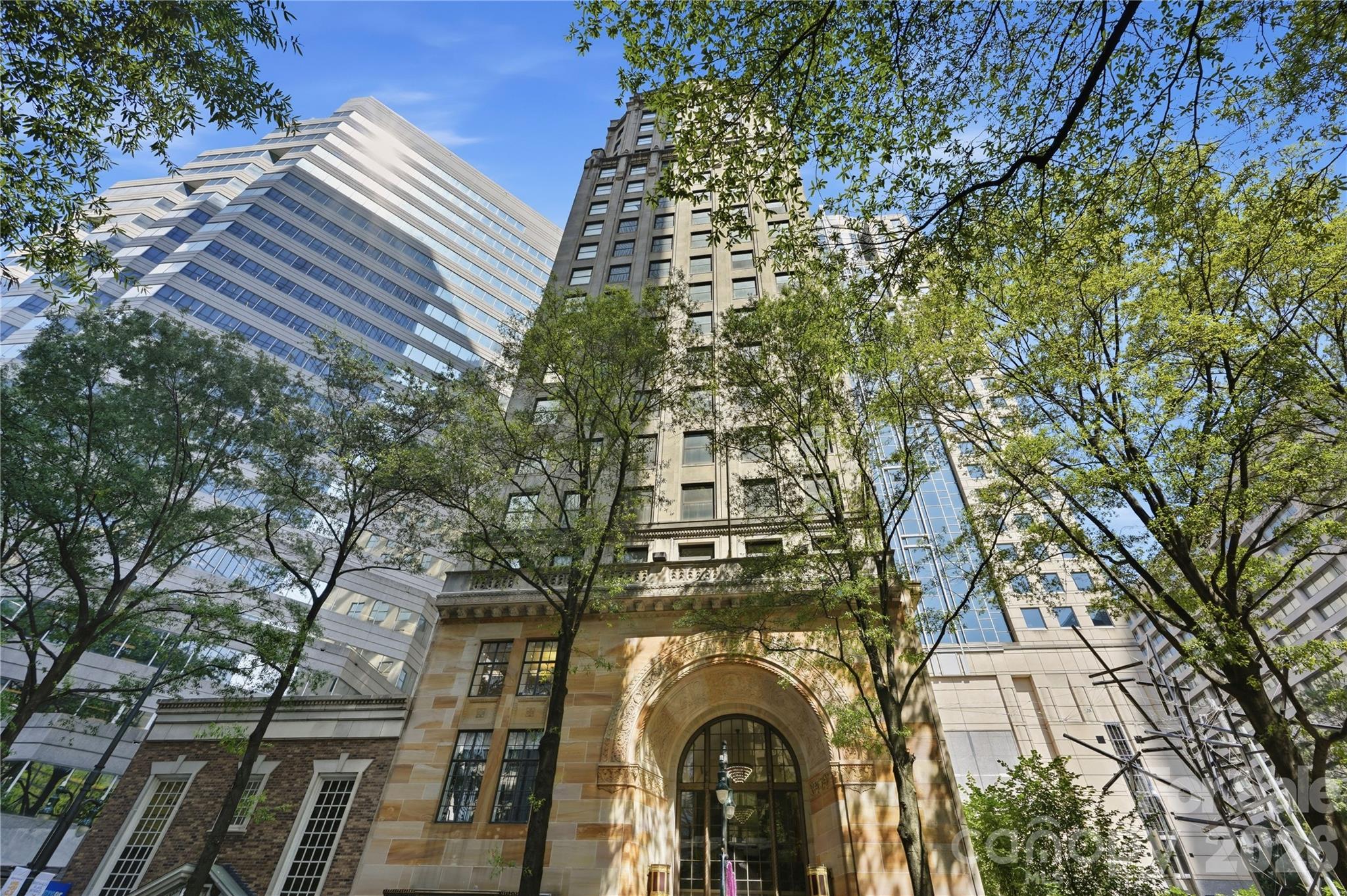 112 S Tryon Street 1570 — photo