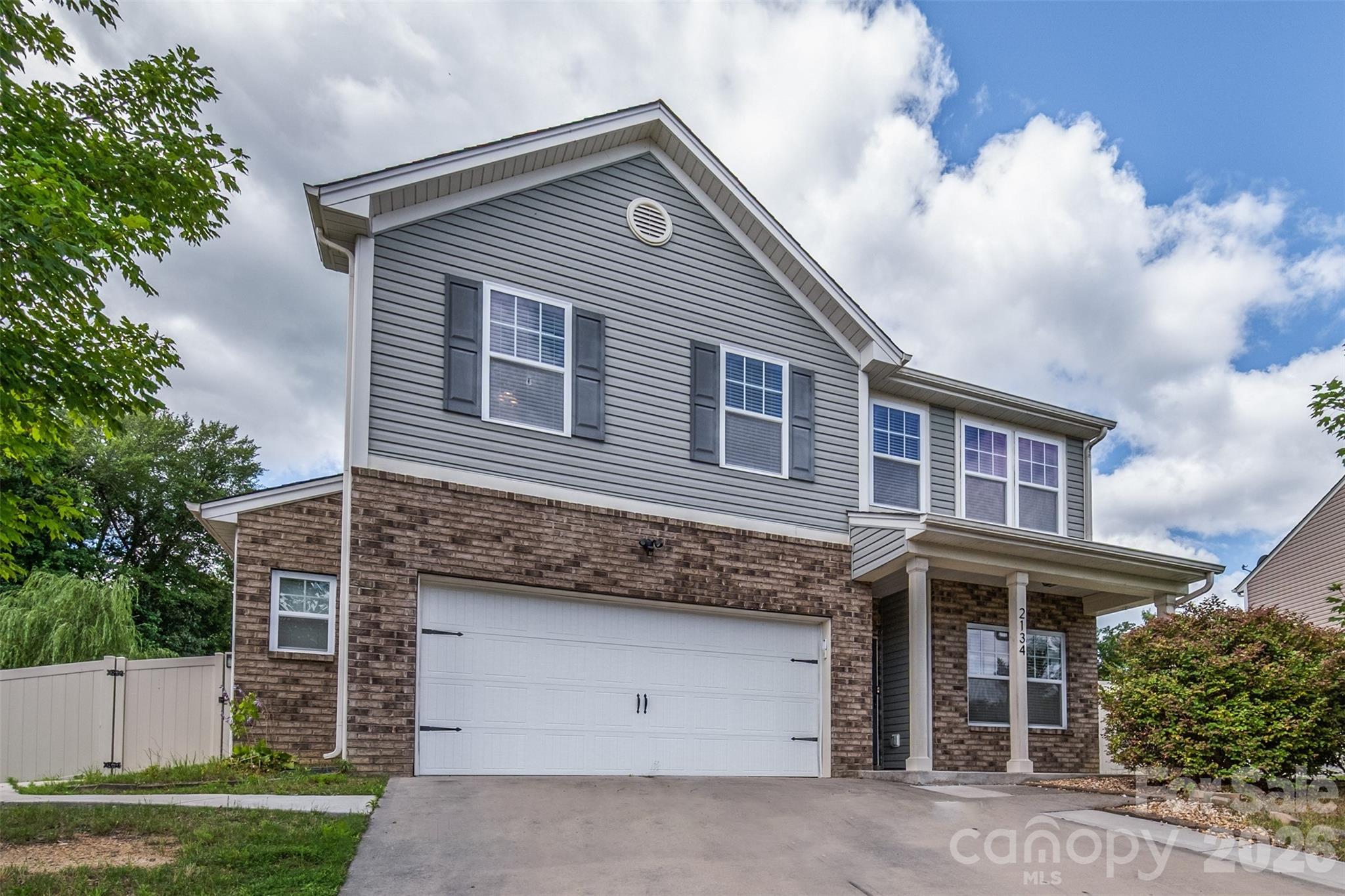 2134 Gillette Drive — photo