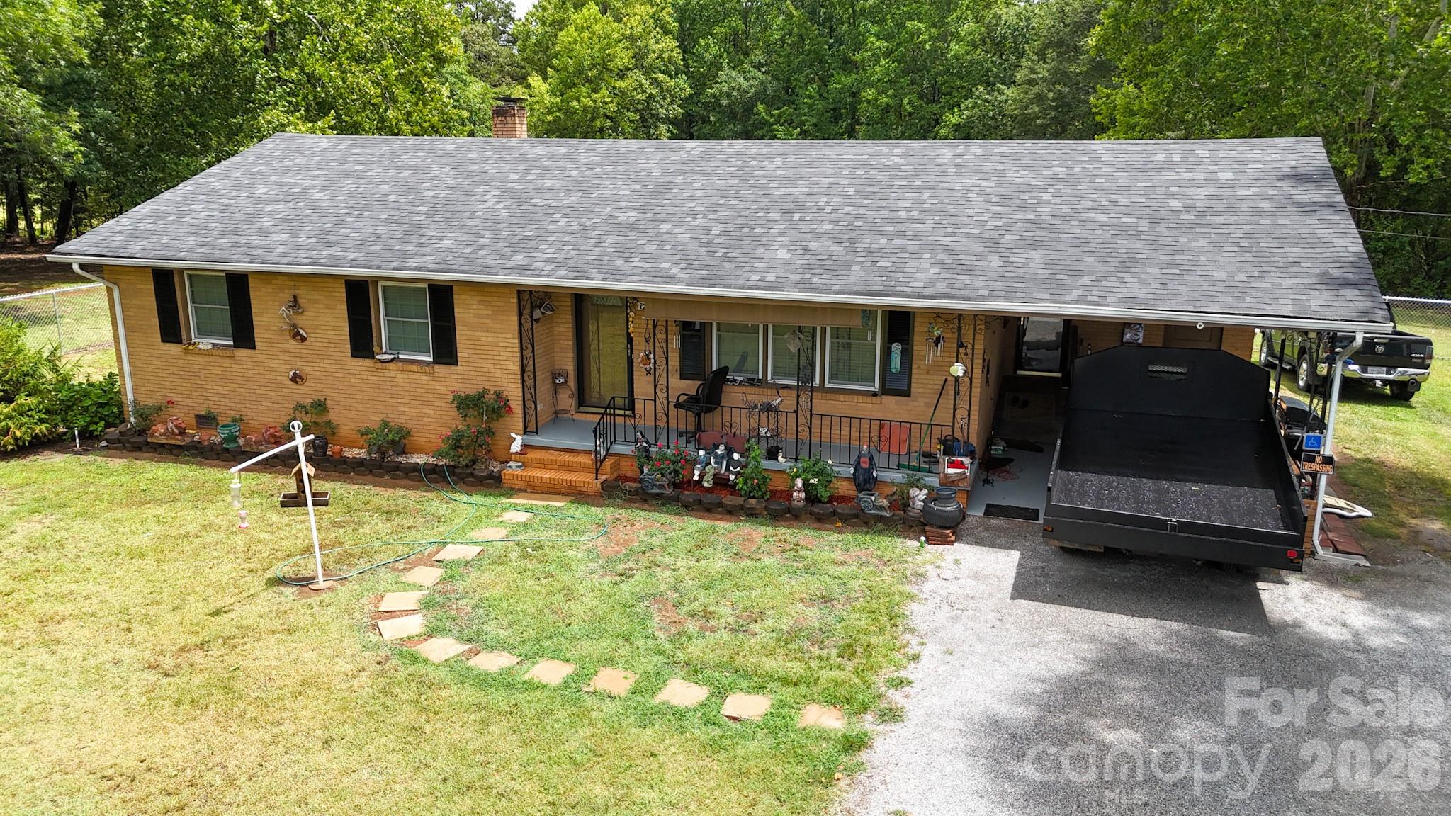 1210 Belwood Lawndale Road — photo