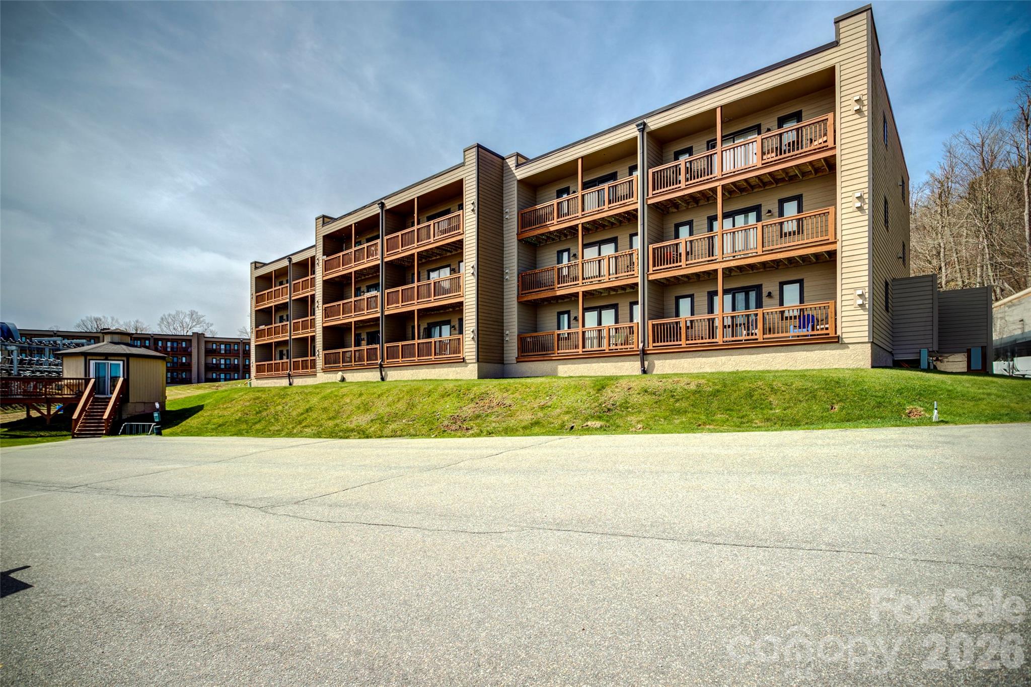 103 Sugar Ski Drive 332 — photo
