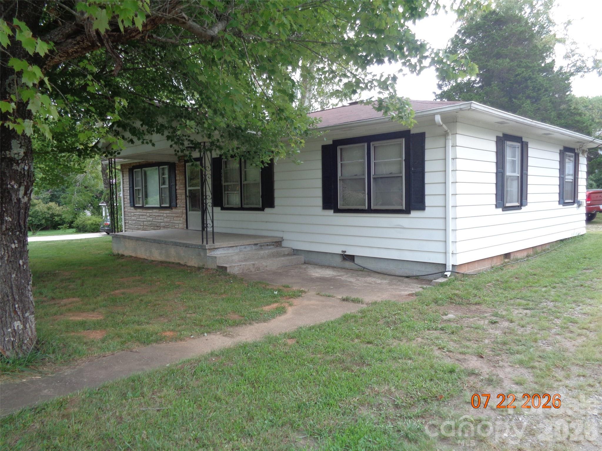 3181 & 3177 Morganton Boulevard SW — photo