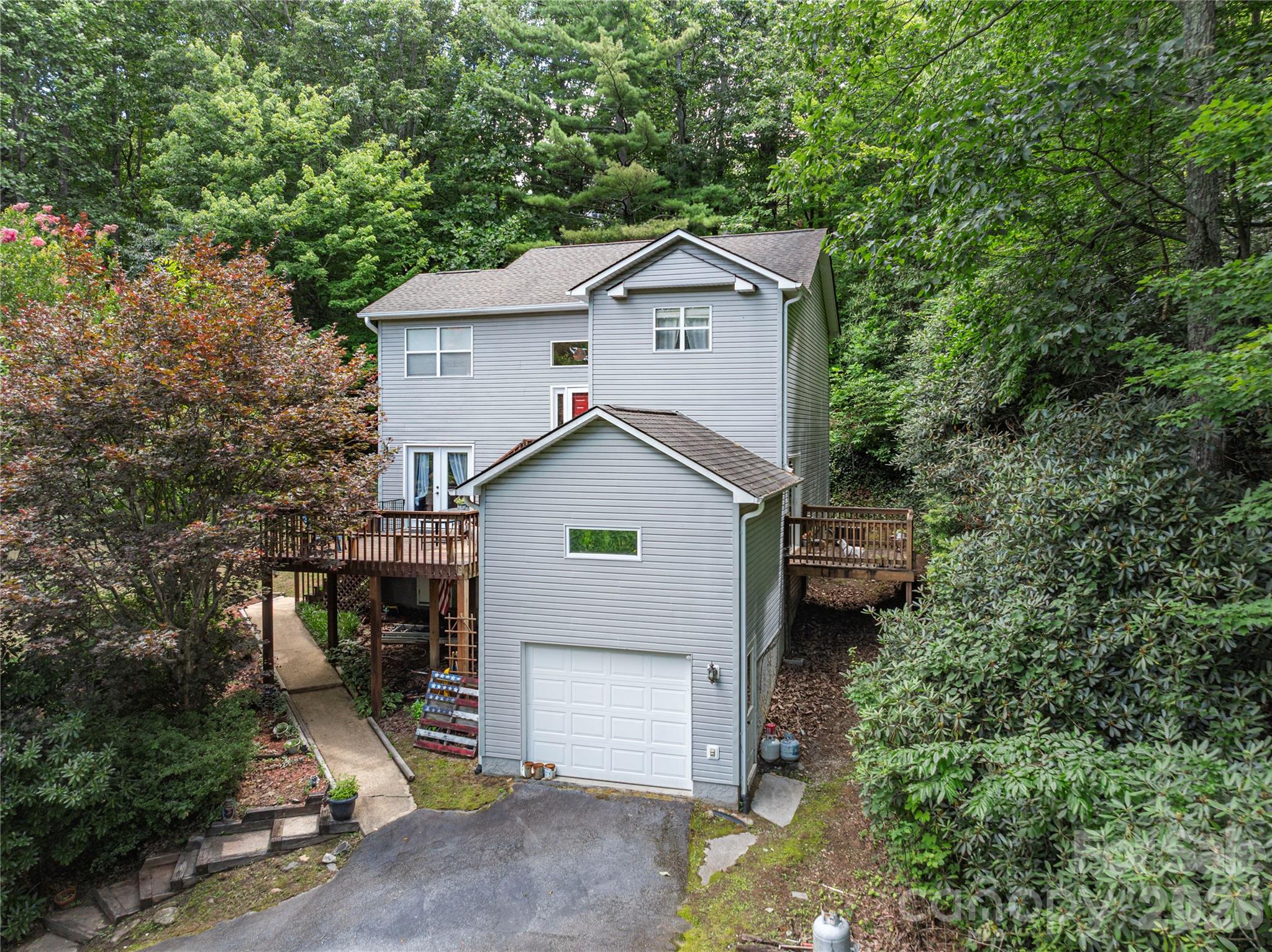5 Summer Savory Court — photo