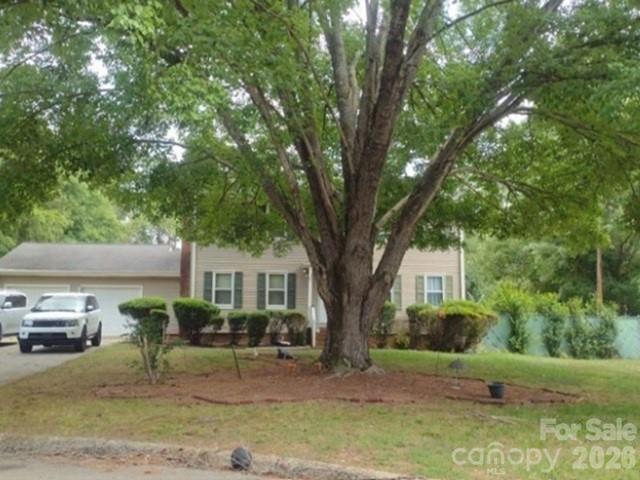 512 Plymouth Avenue — photo