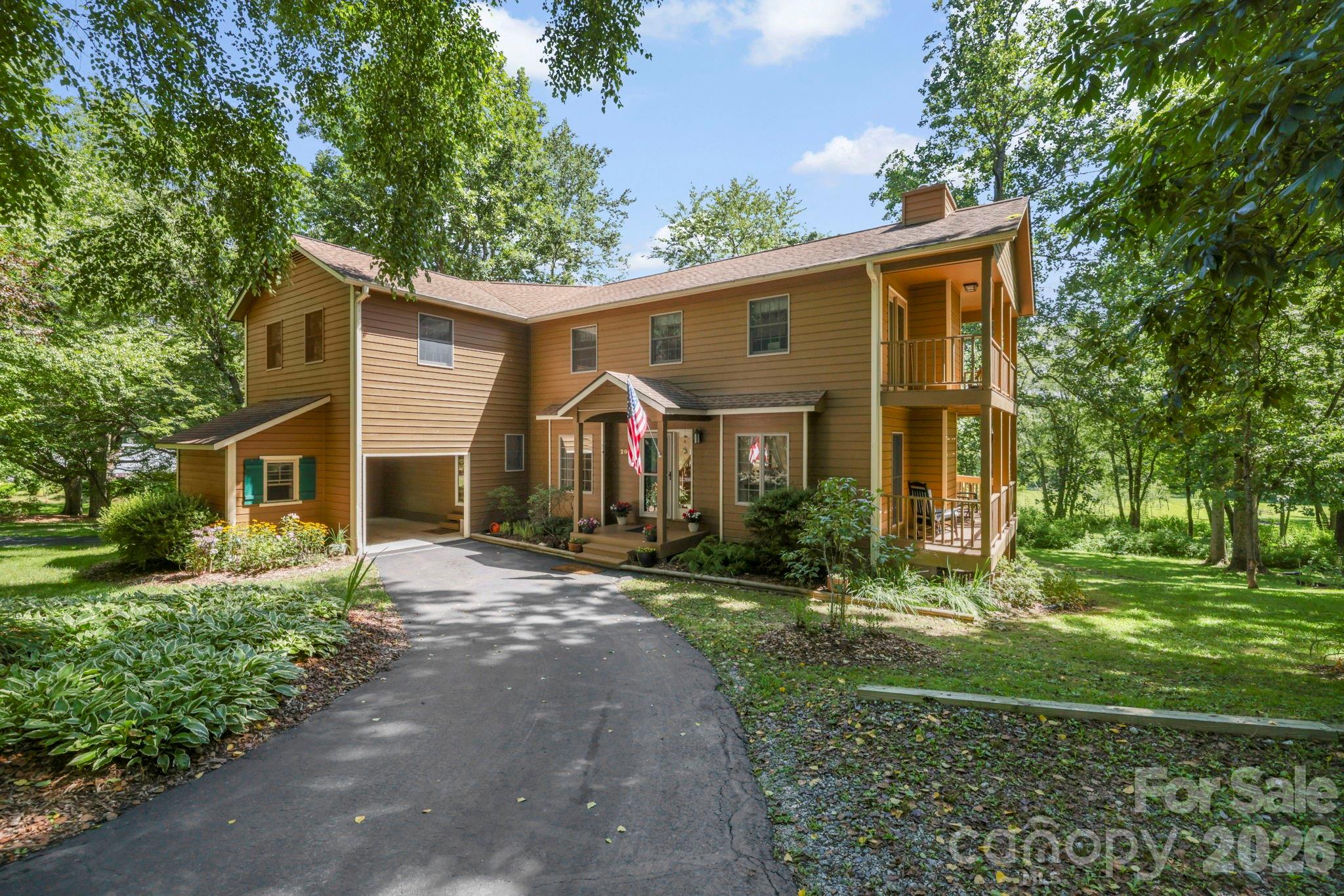 200 Newman Drive — photo