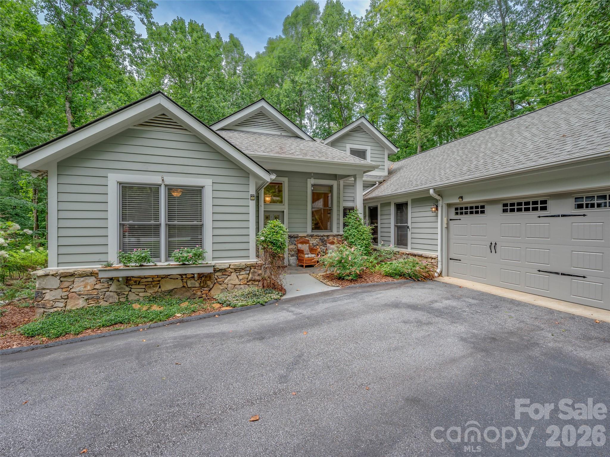 104 Little Cherokee Ridge — photo