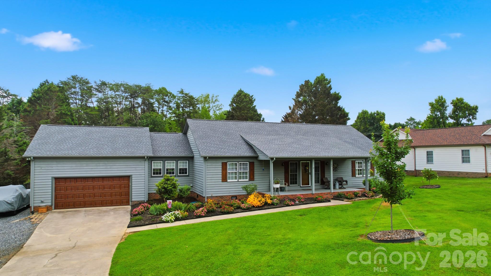 40 Candlewick Cove Drive — photo