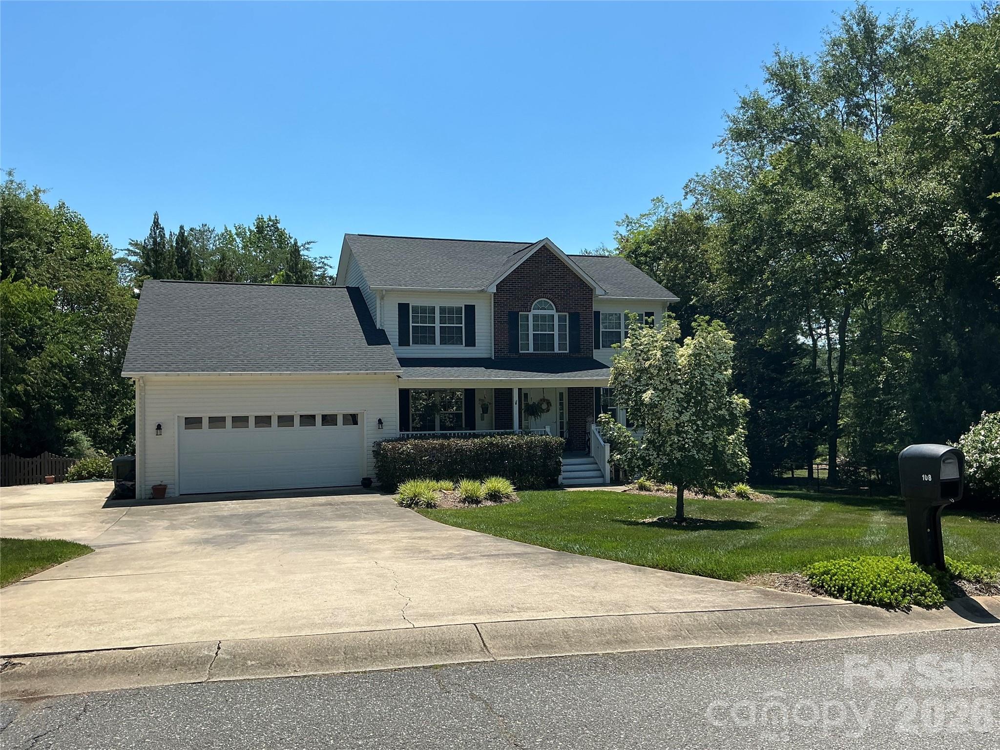 108 Clearwater Drive — photo