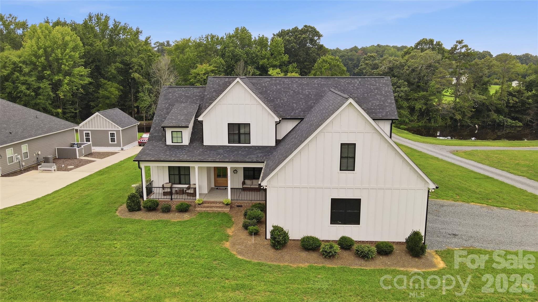 257 Glenwood Drive — photo