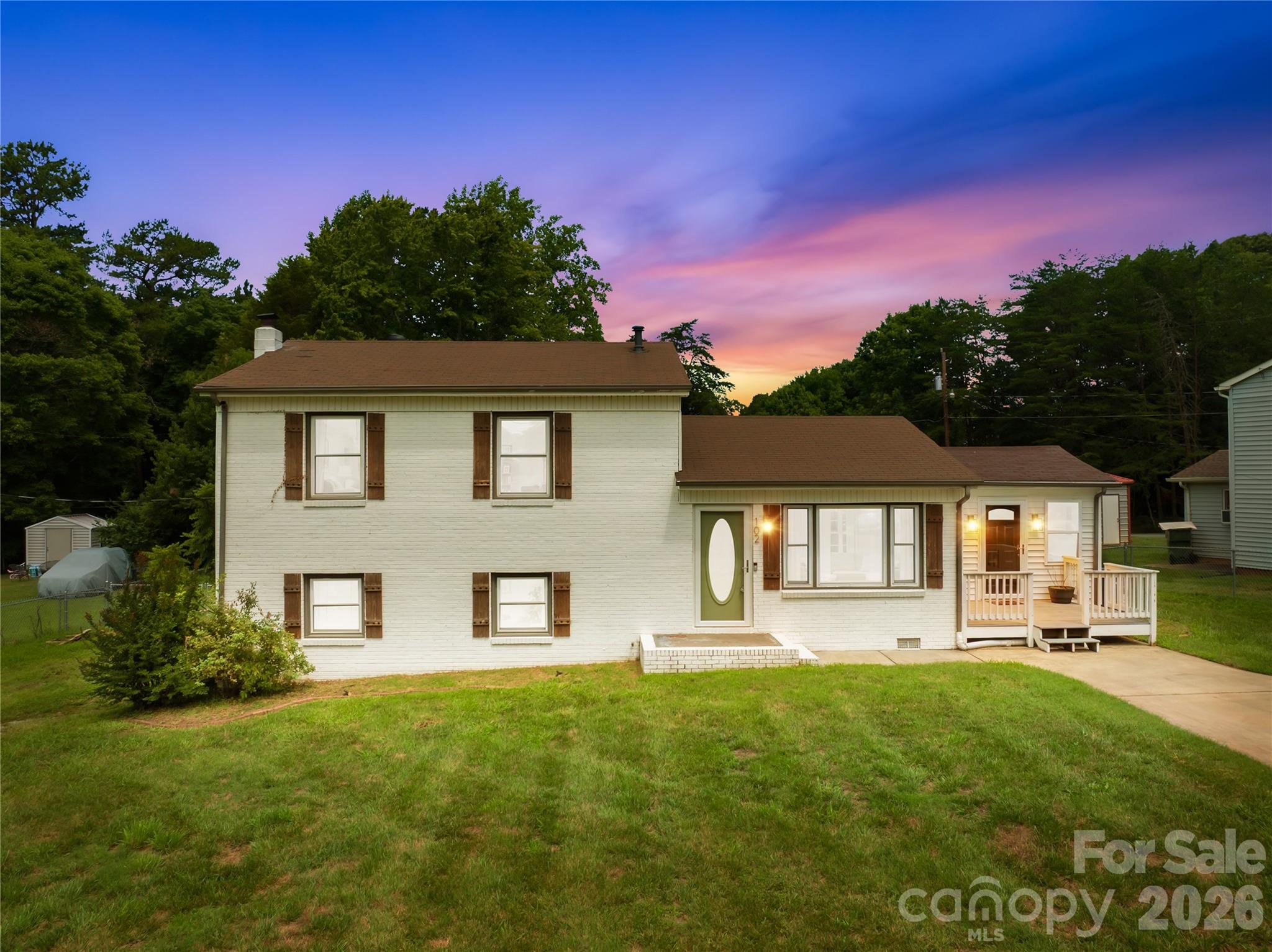 102 Wingate Drive — photo