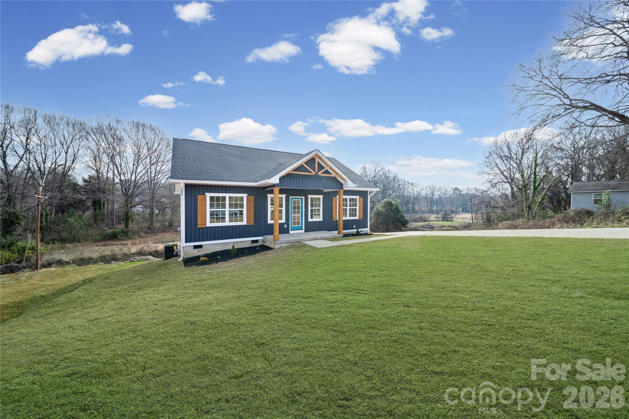 412 S Hill Street — photo