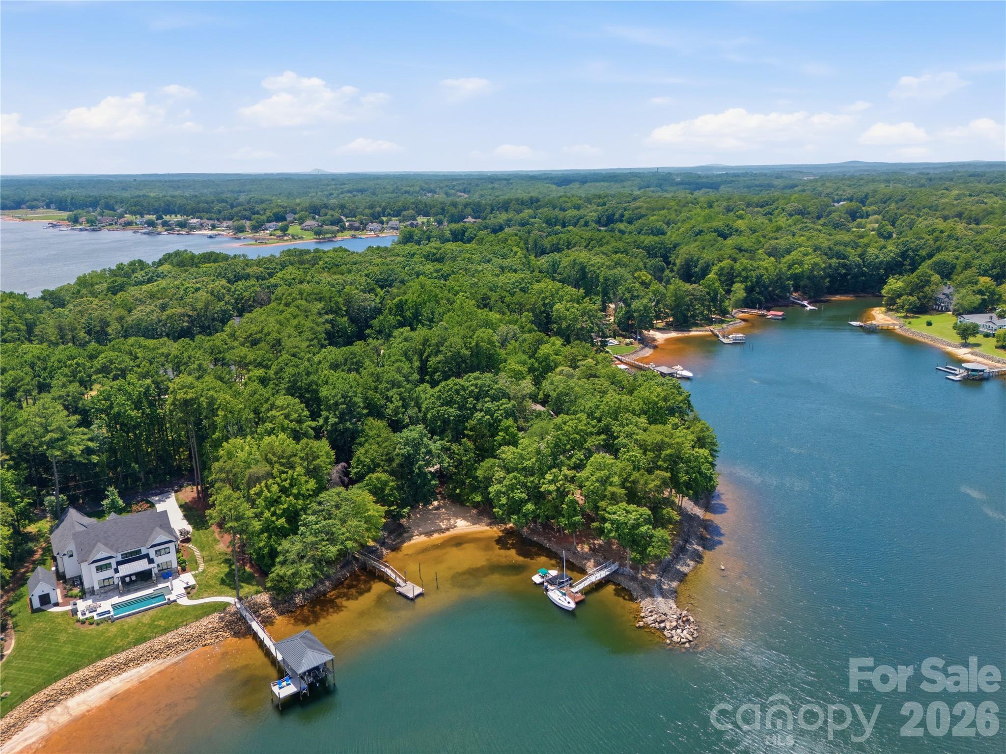 8247 Luckey Point Road — photo