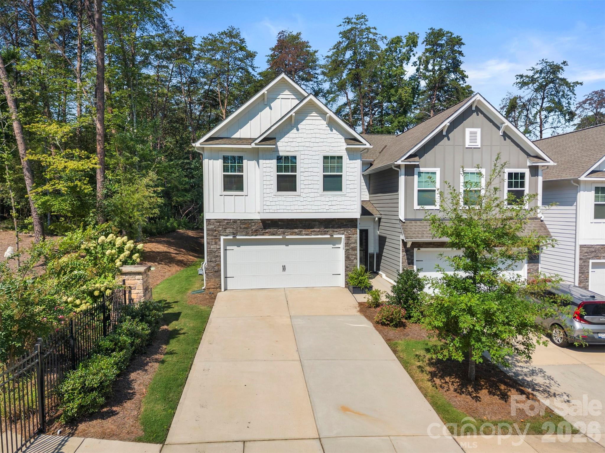 1115 Streamside Lane — photo