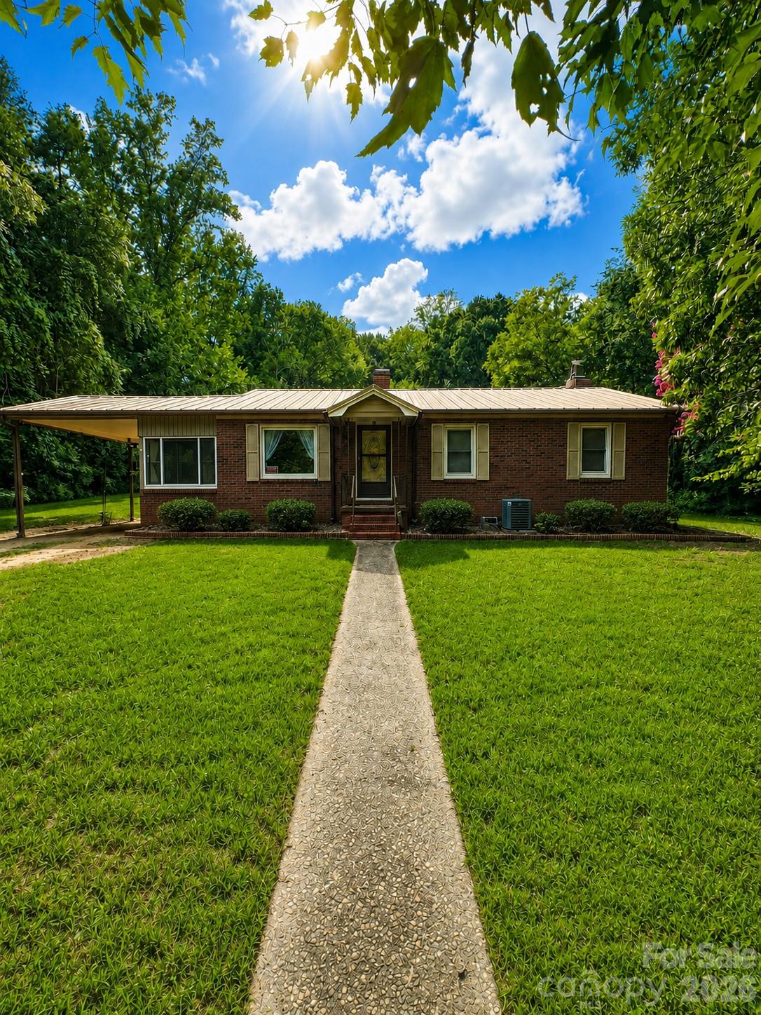 305 N Milford Drive — photo