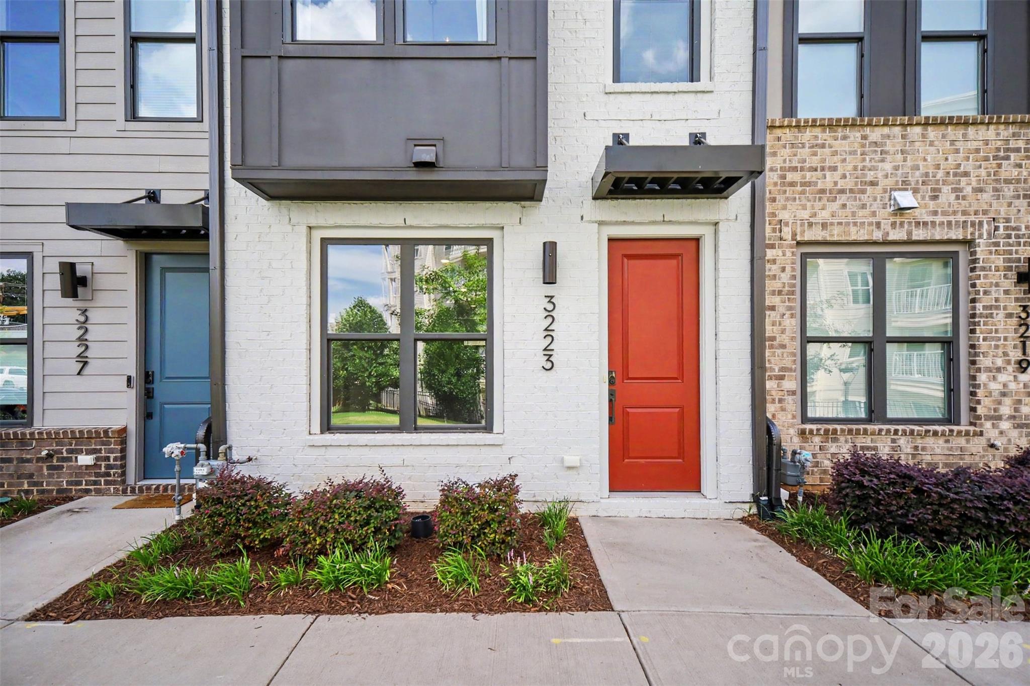 3223 Beans Boulevard — photo