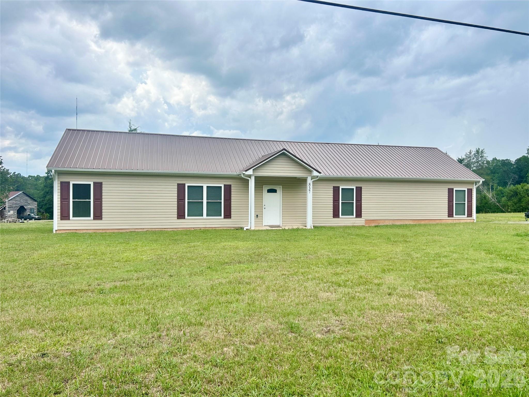 837 Upper Spencer Mountain Road — photo