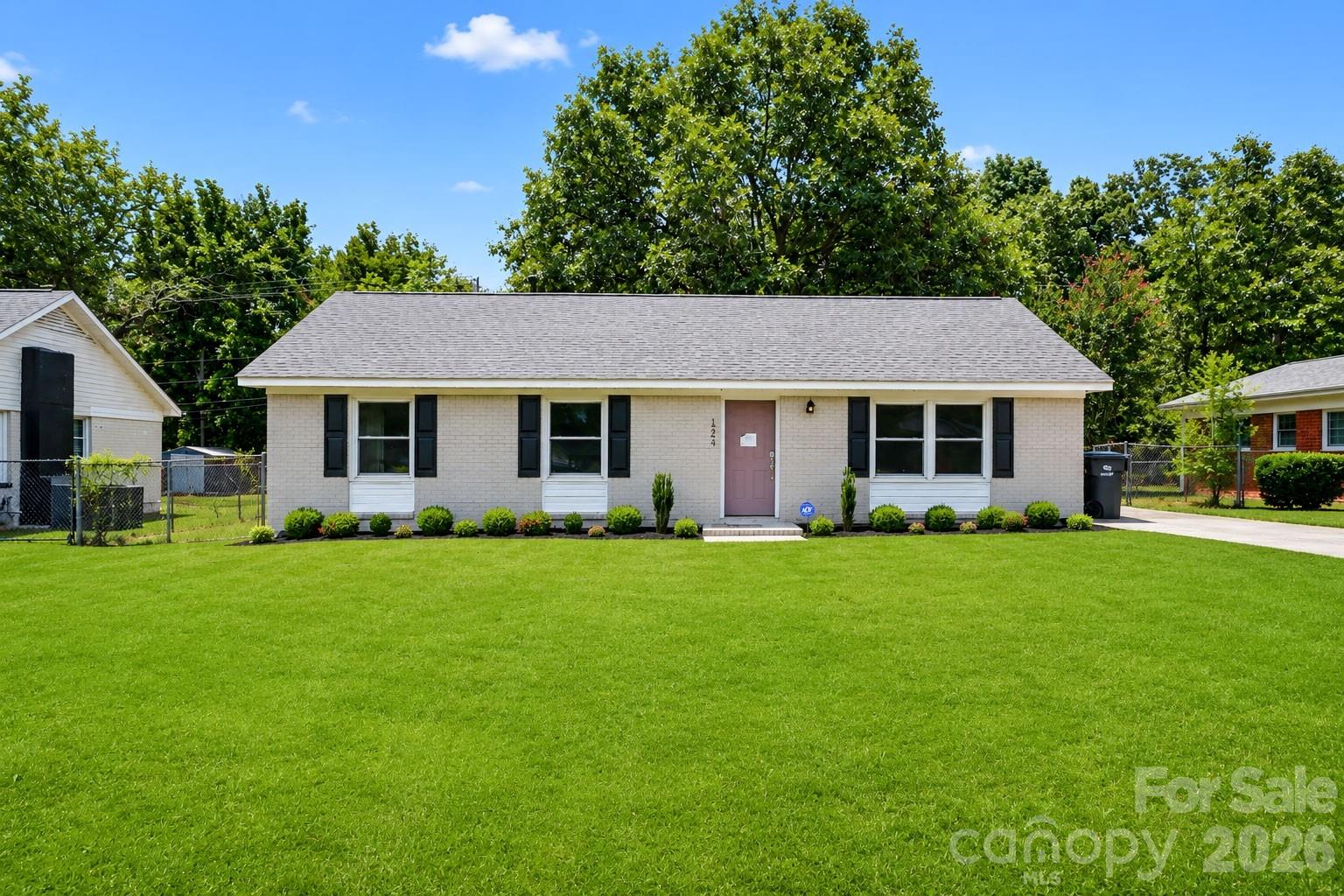 1240 Glenarden Drive — photo