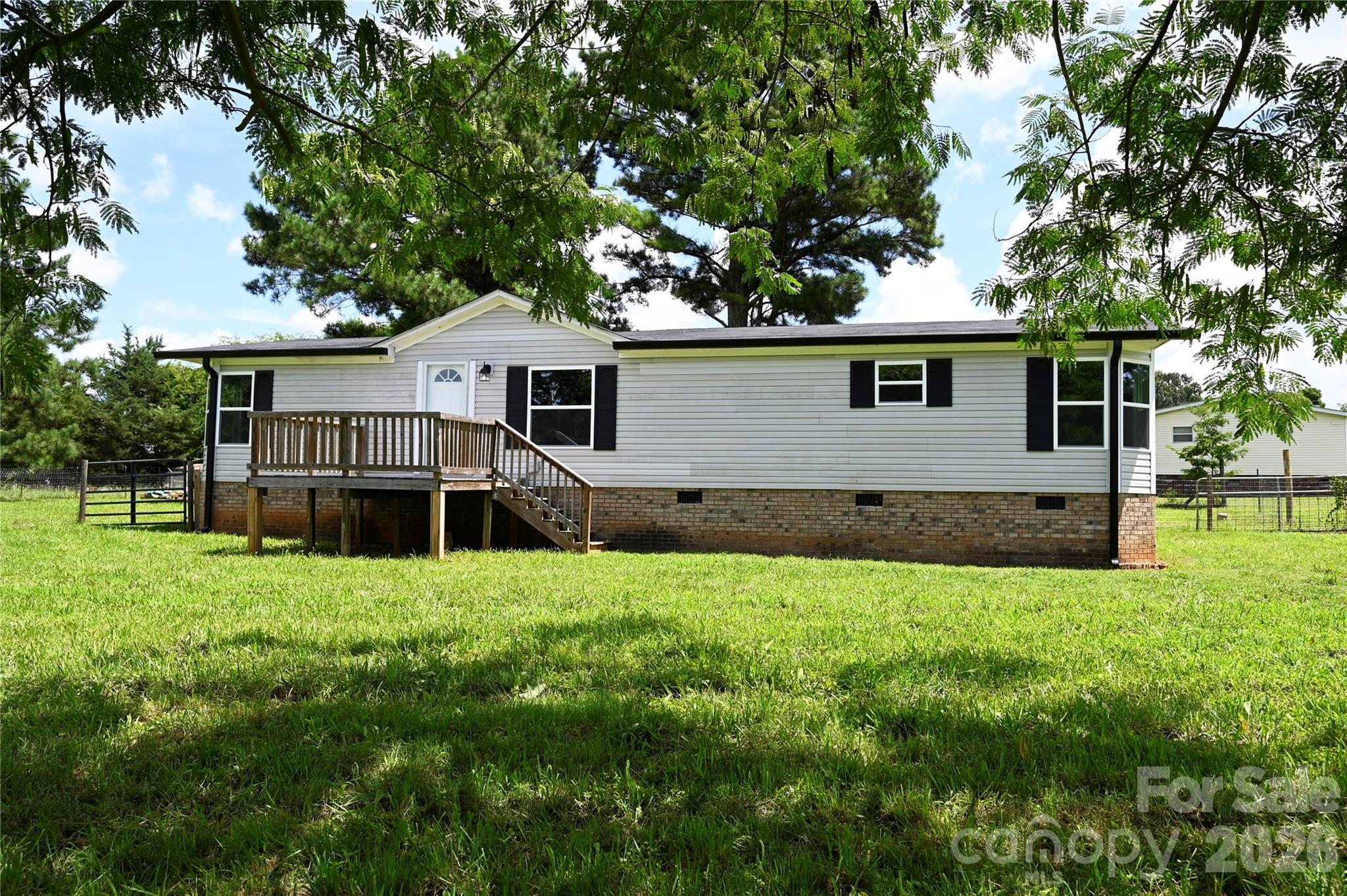 108 Daves Road — photo