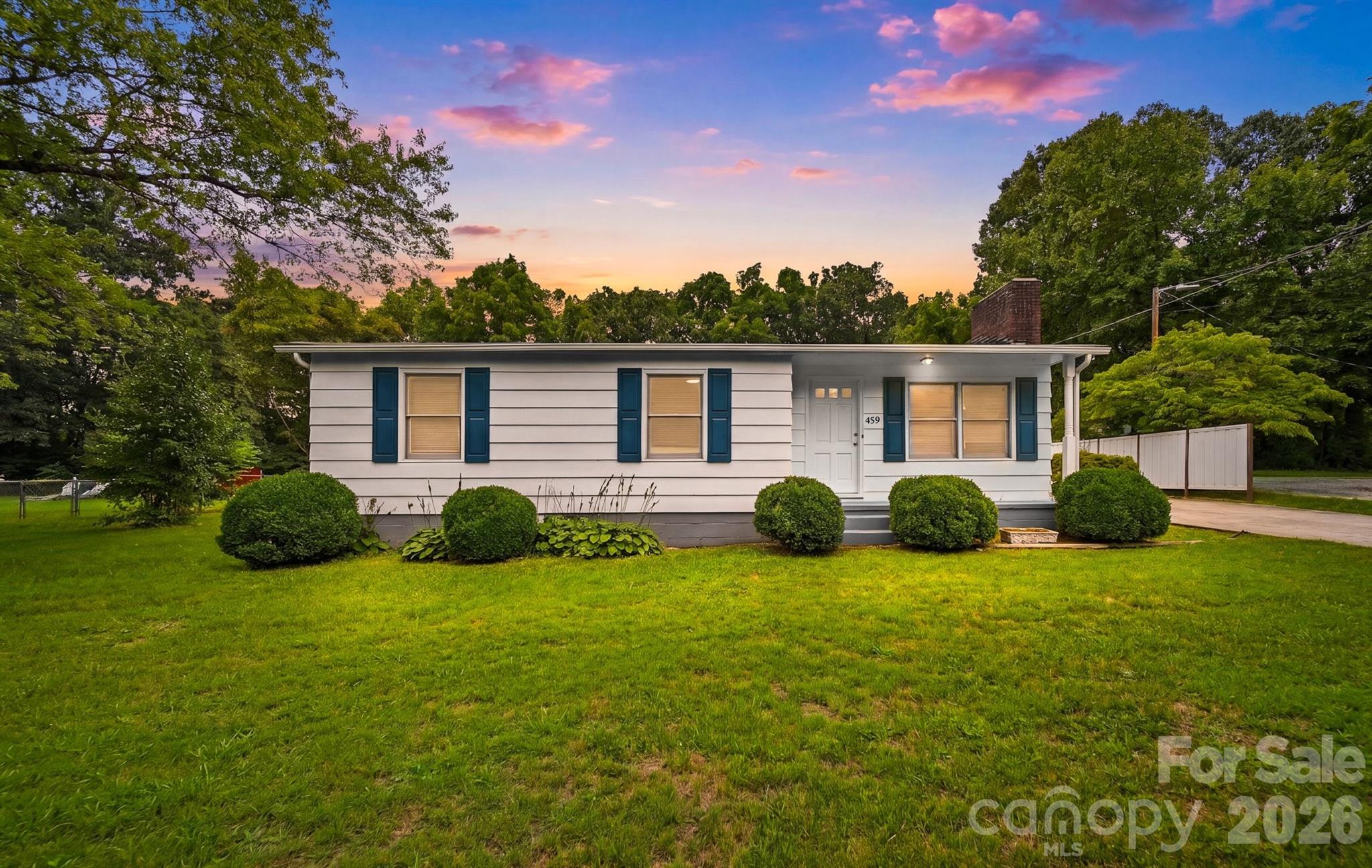 459 Swanson Drive SW — photo